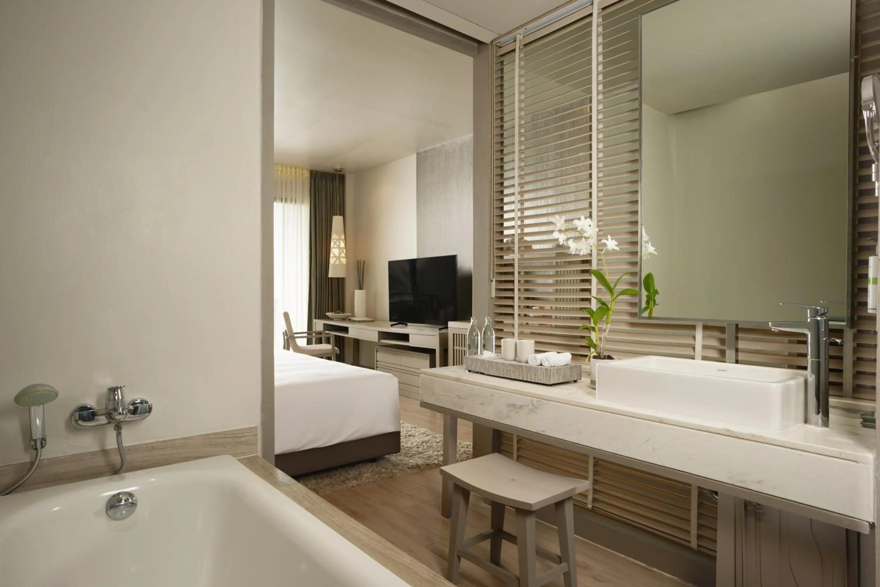 Bed in Pullman Phuket Arcadia Naithon Beach