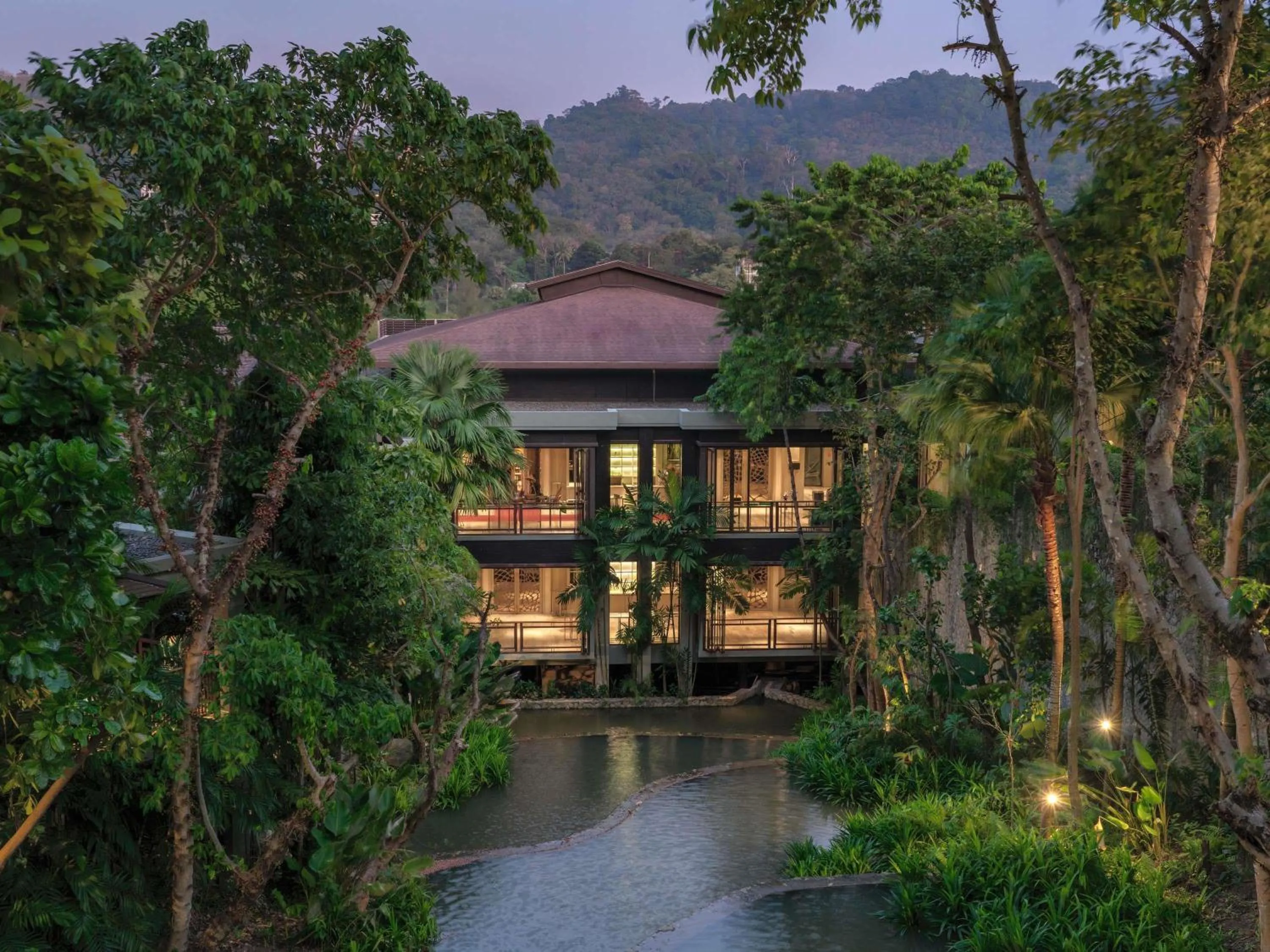 Meeting/conference room in Pullman Phuket Arcadia Naithon Beach