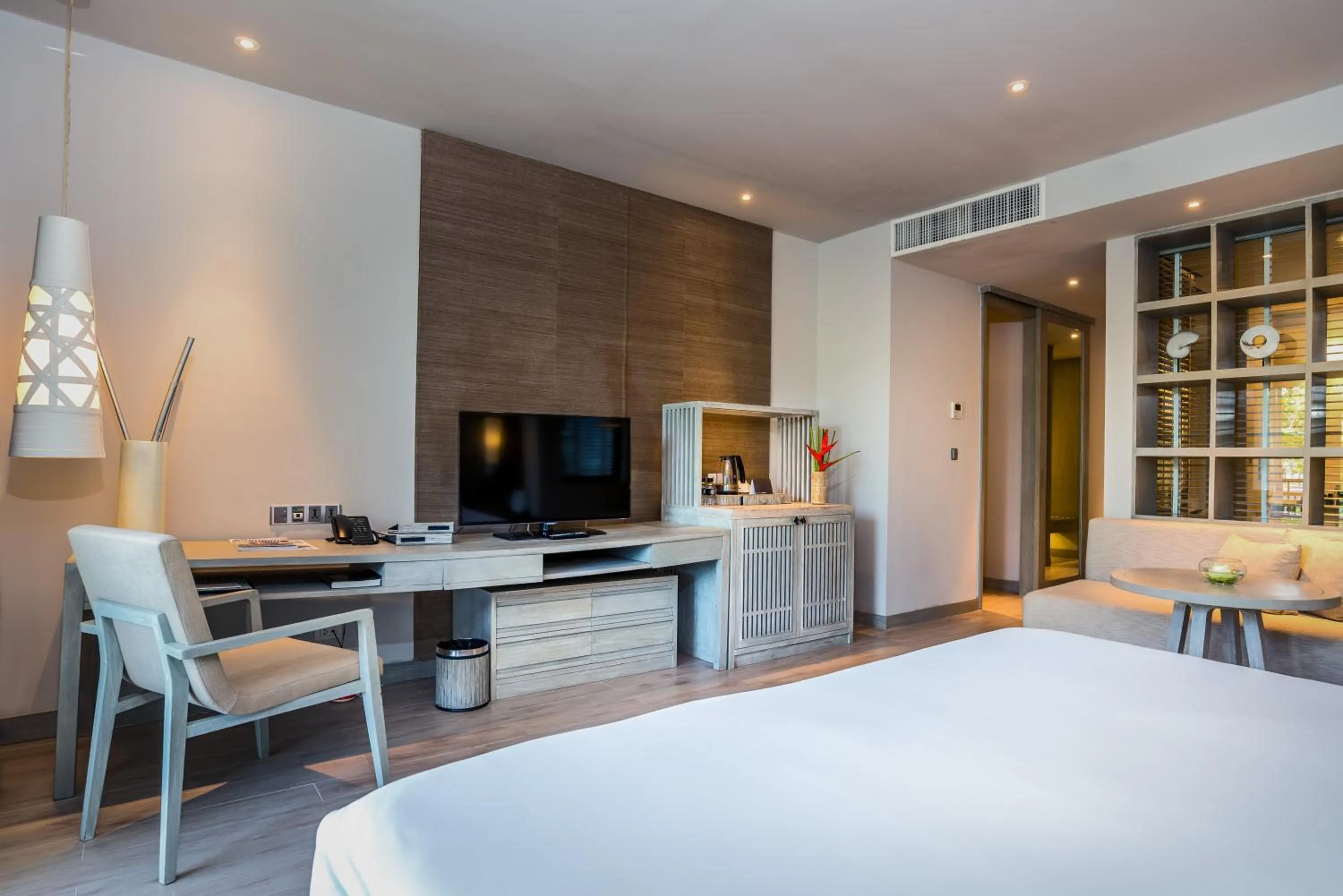 Bed in Pullman Phuket Arcadia Naithon Beach