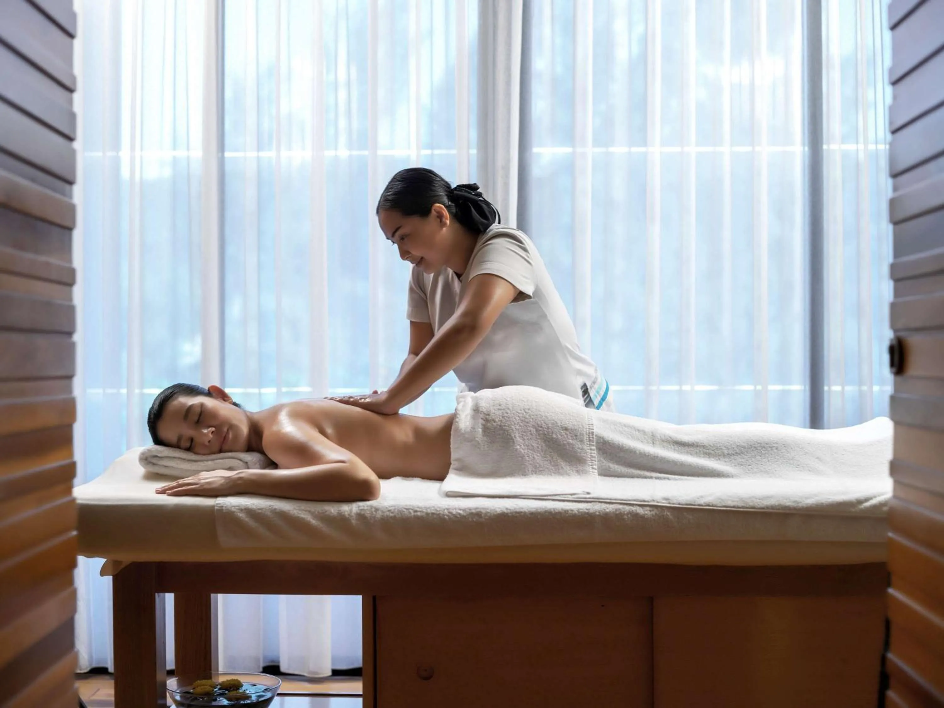 Massage in Pullman Phuket Arcadia Naithon Beach