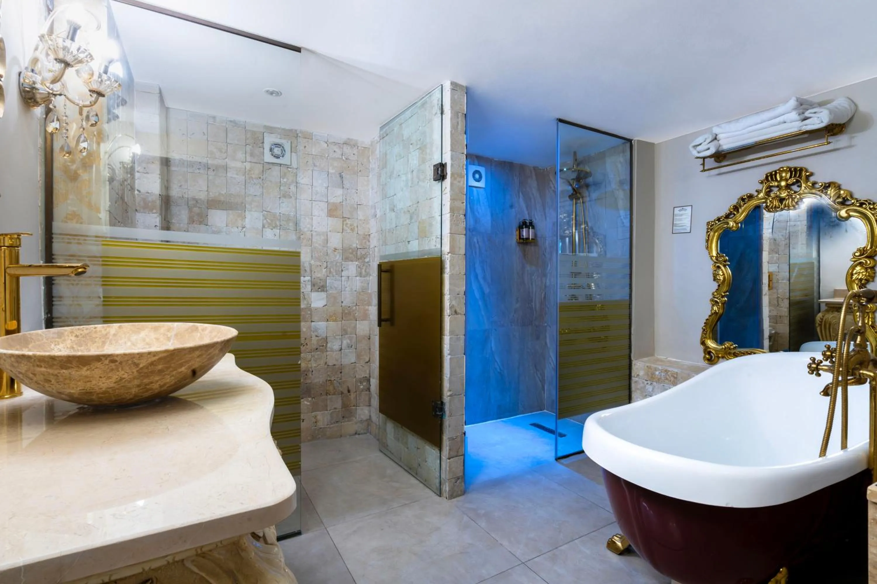 Toilet in Elegance East Hotel