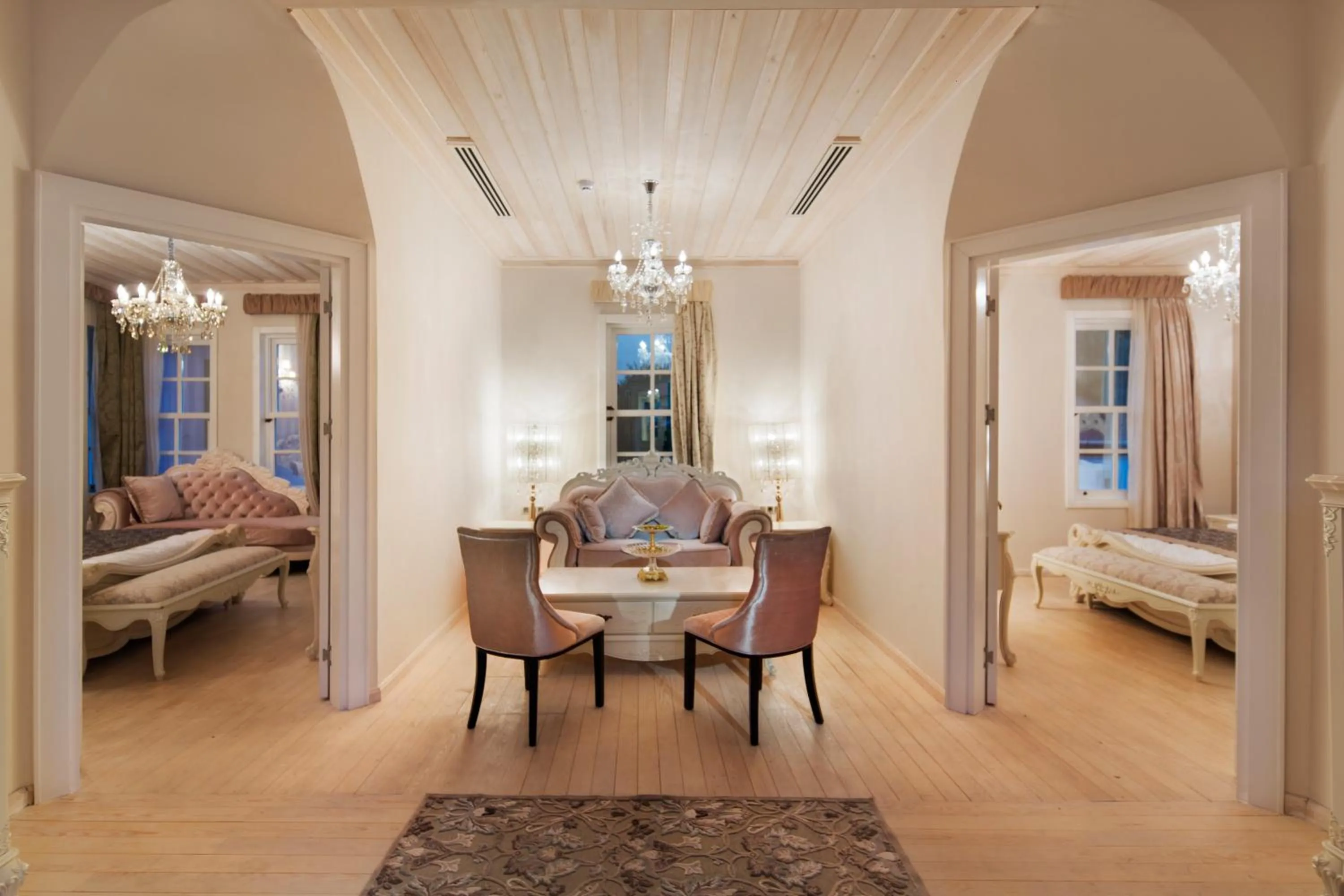 Photo of the whole room, Bed in Elegance East Hotel