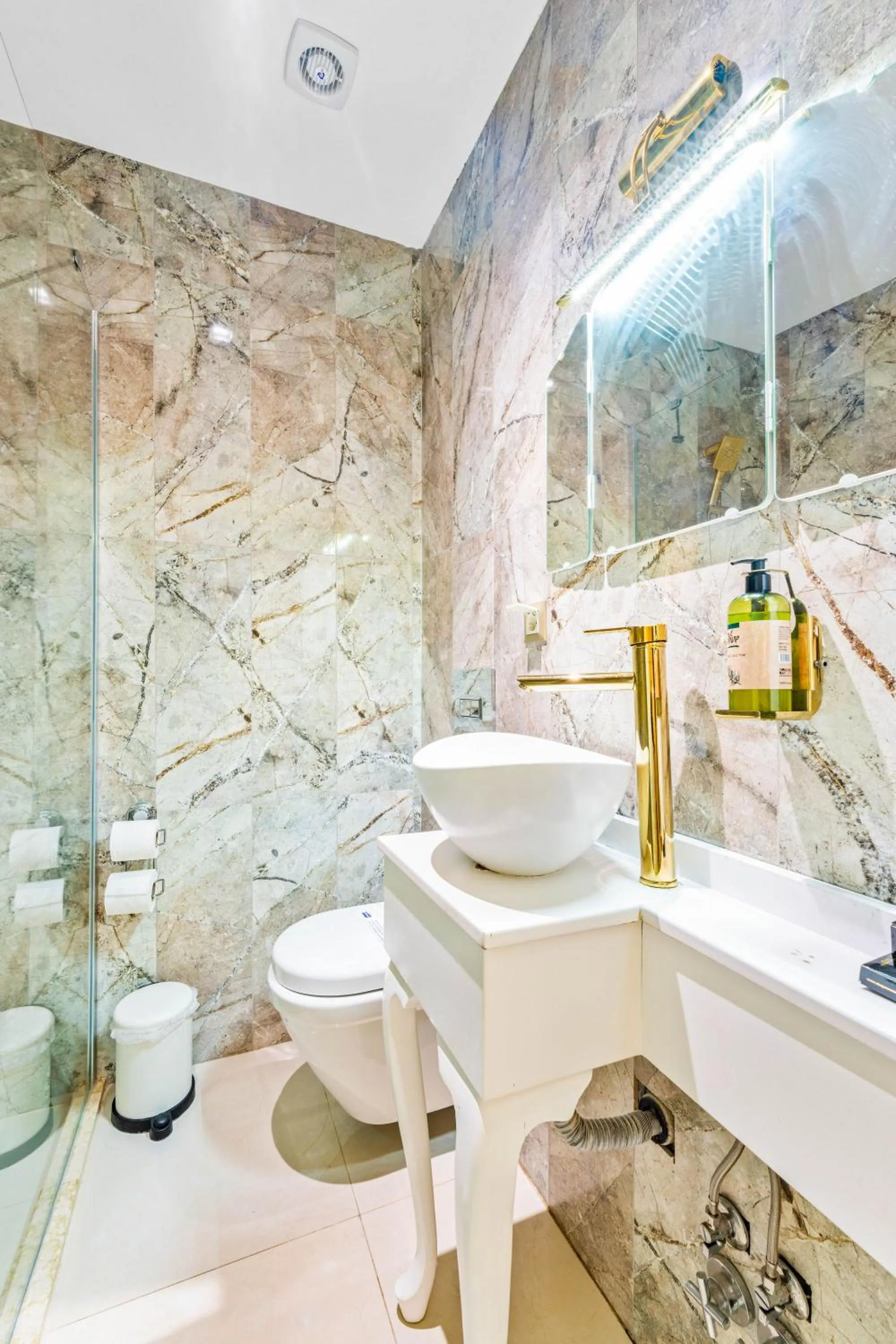 Shower in Elegance East Hotel