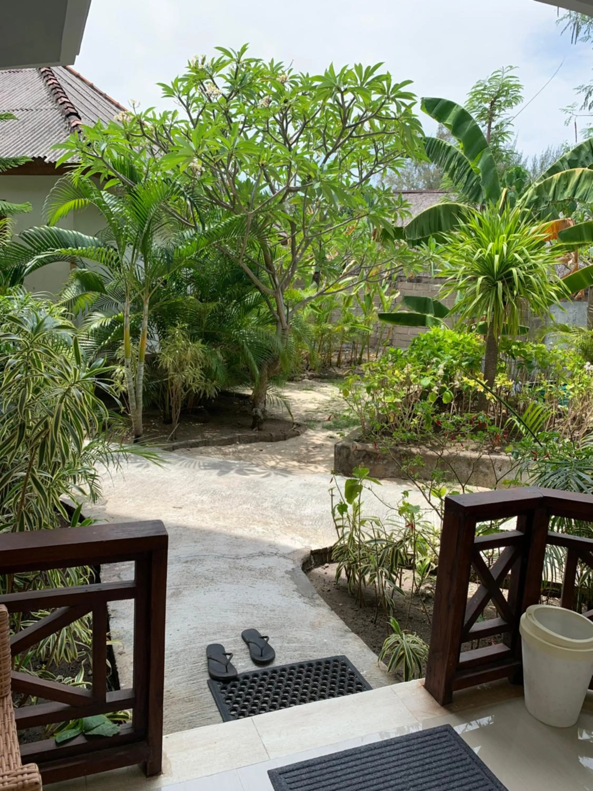 Garden view in Coral Beach 2 Bungalow
