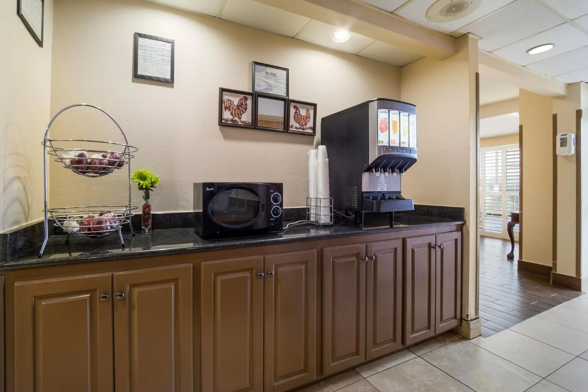 Breakfast in Red Roof Inn Augusta – Washington Road