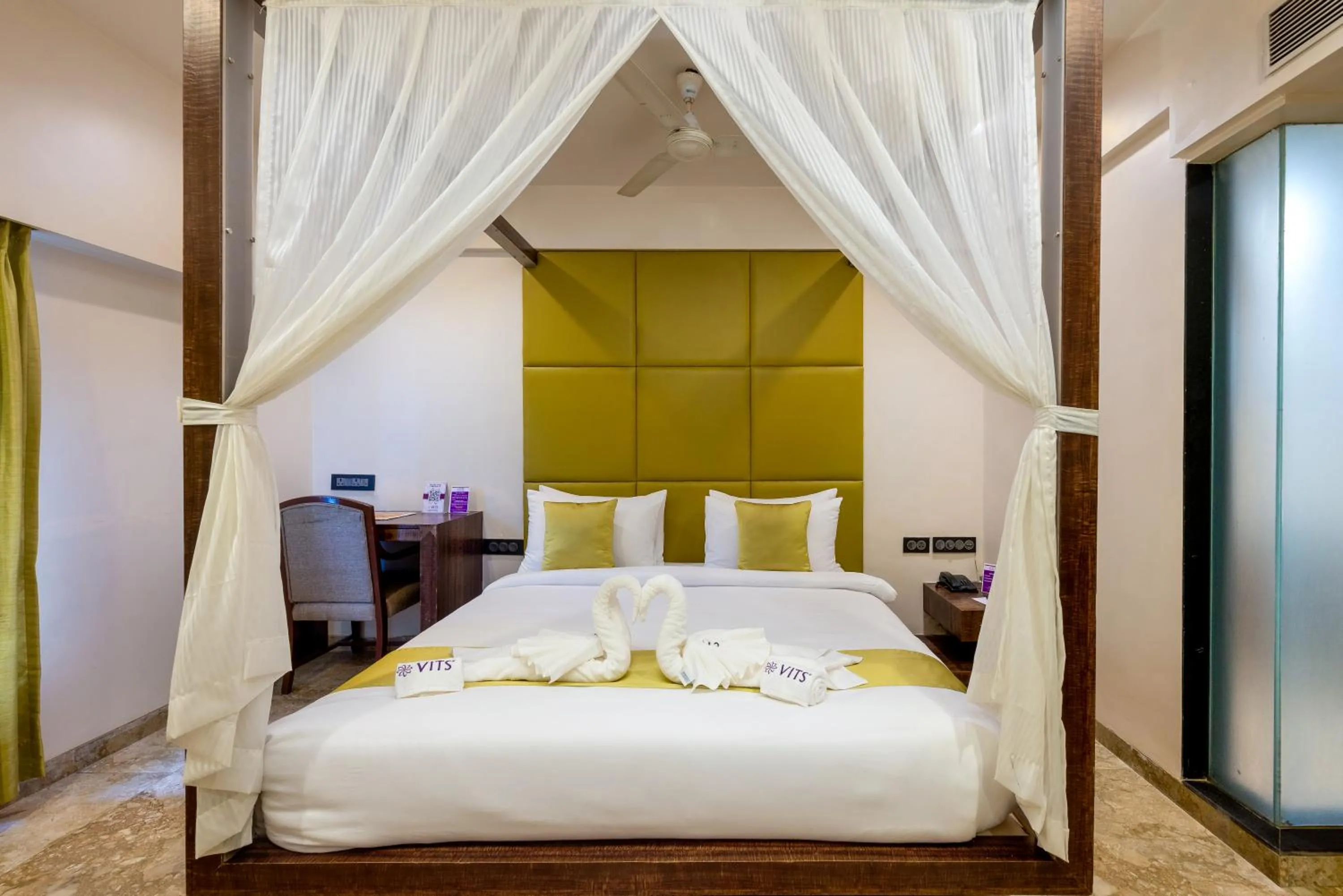 Bedroom, Bed in VITS Sharanam, Thane