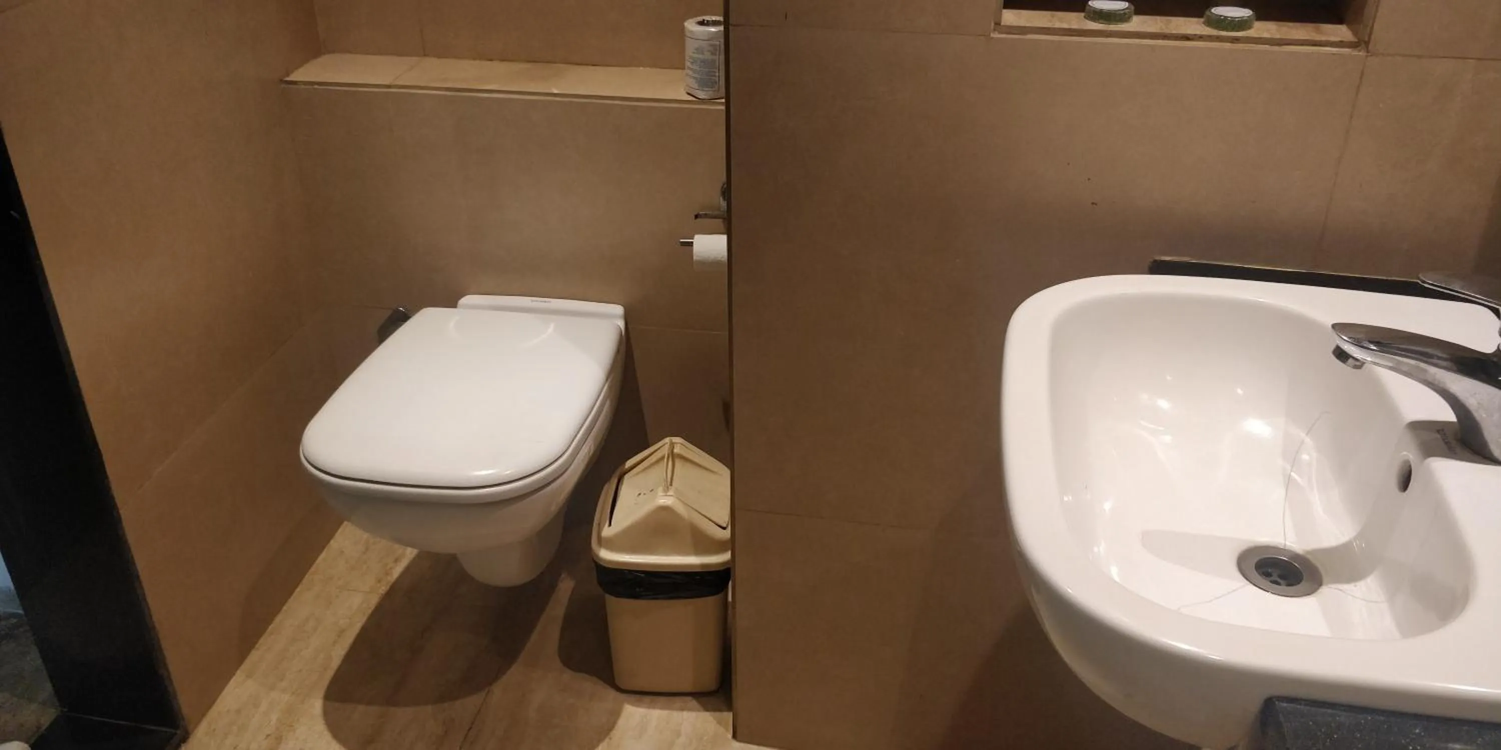 Toilet in VITS Sharanam, Thane