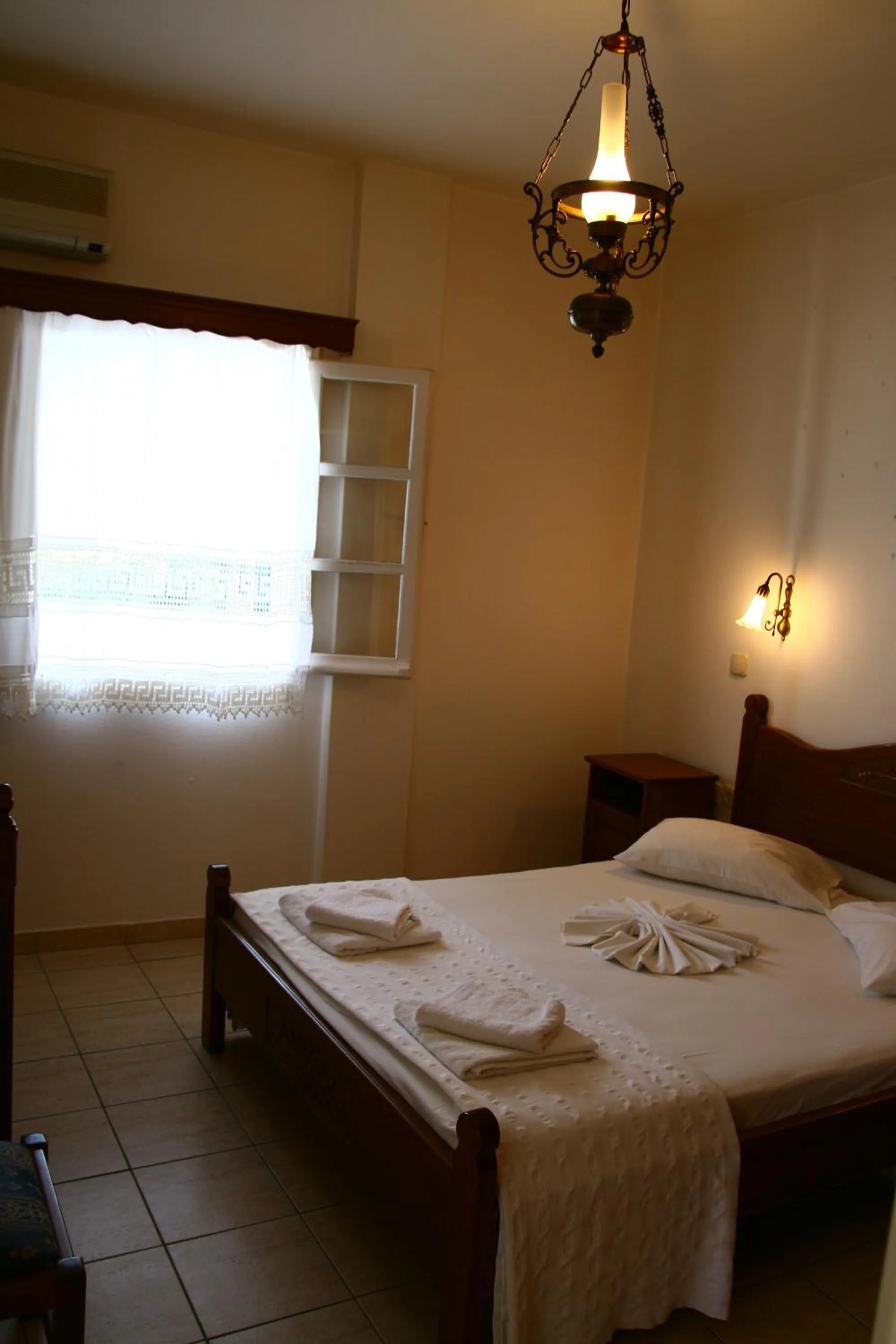 Day, Bed in Hotel Landeris