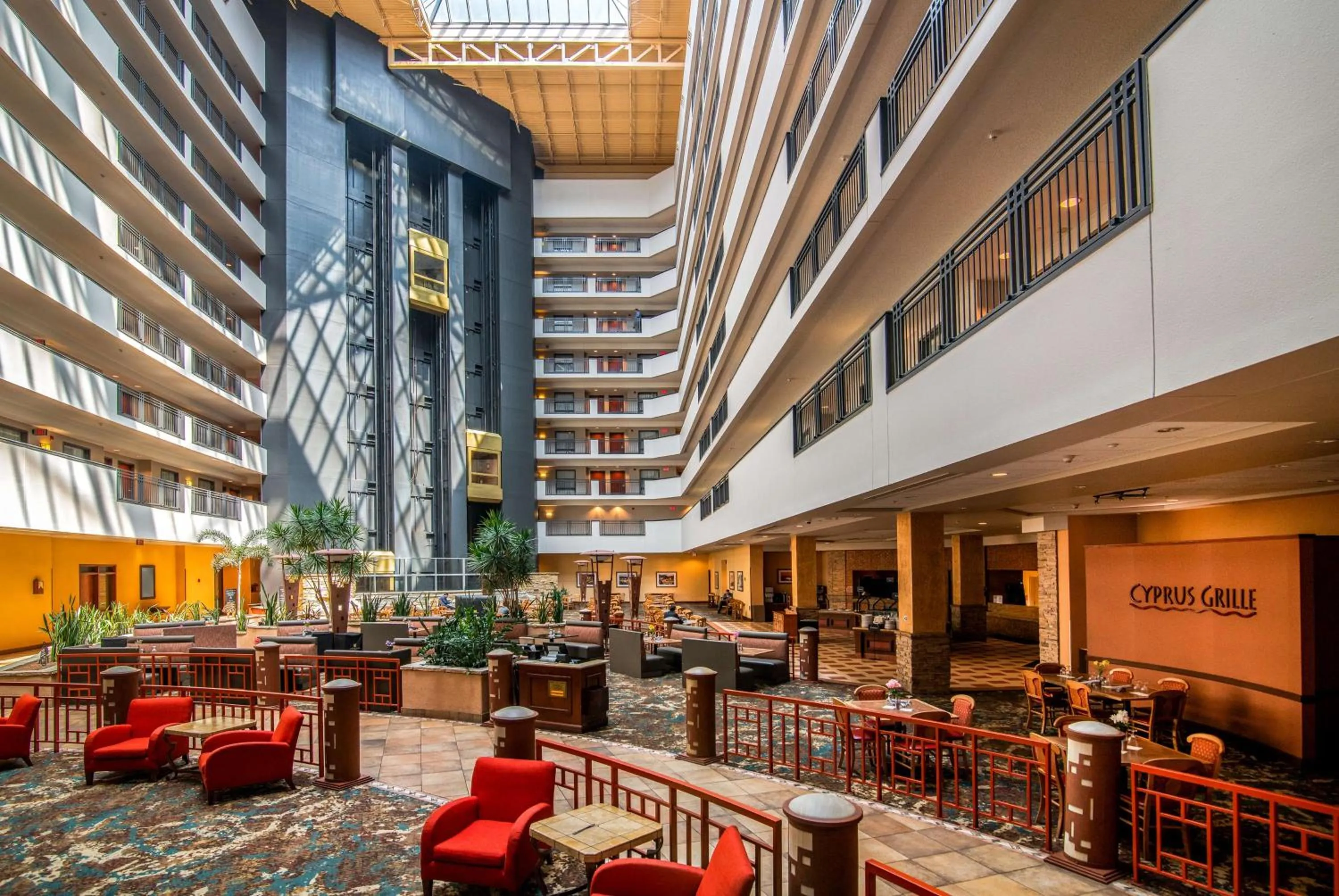 Lobby or reception in Embassy Suites by Hilton Albuquerque