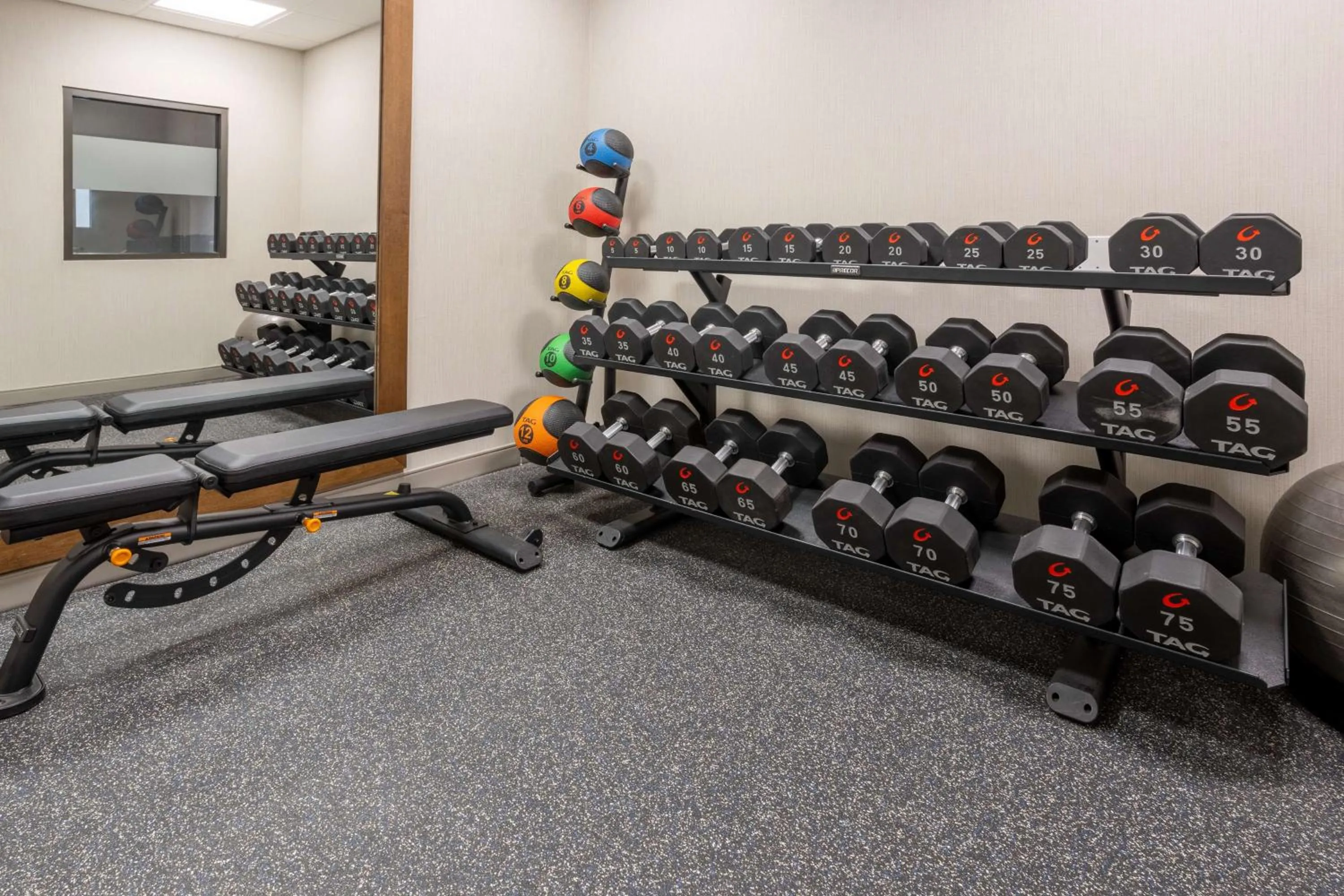 Fitness centre/facilities in Hampton Inn Harriman Woodbury