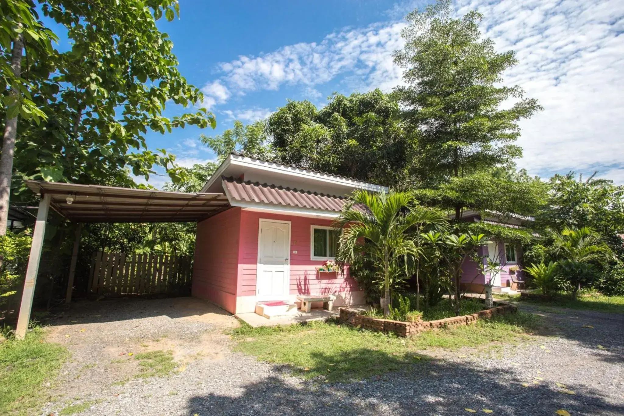 Standard Triple Room in Greenhouse resort Standard Triple Room in Greenhouse resort