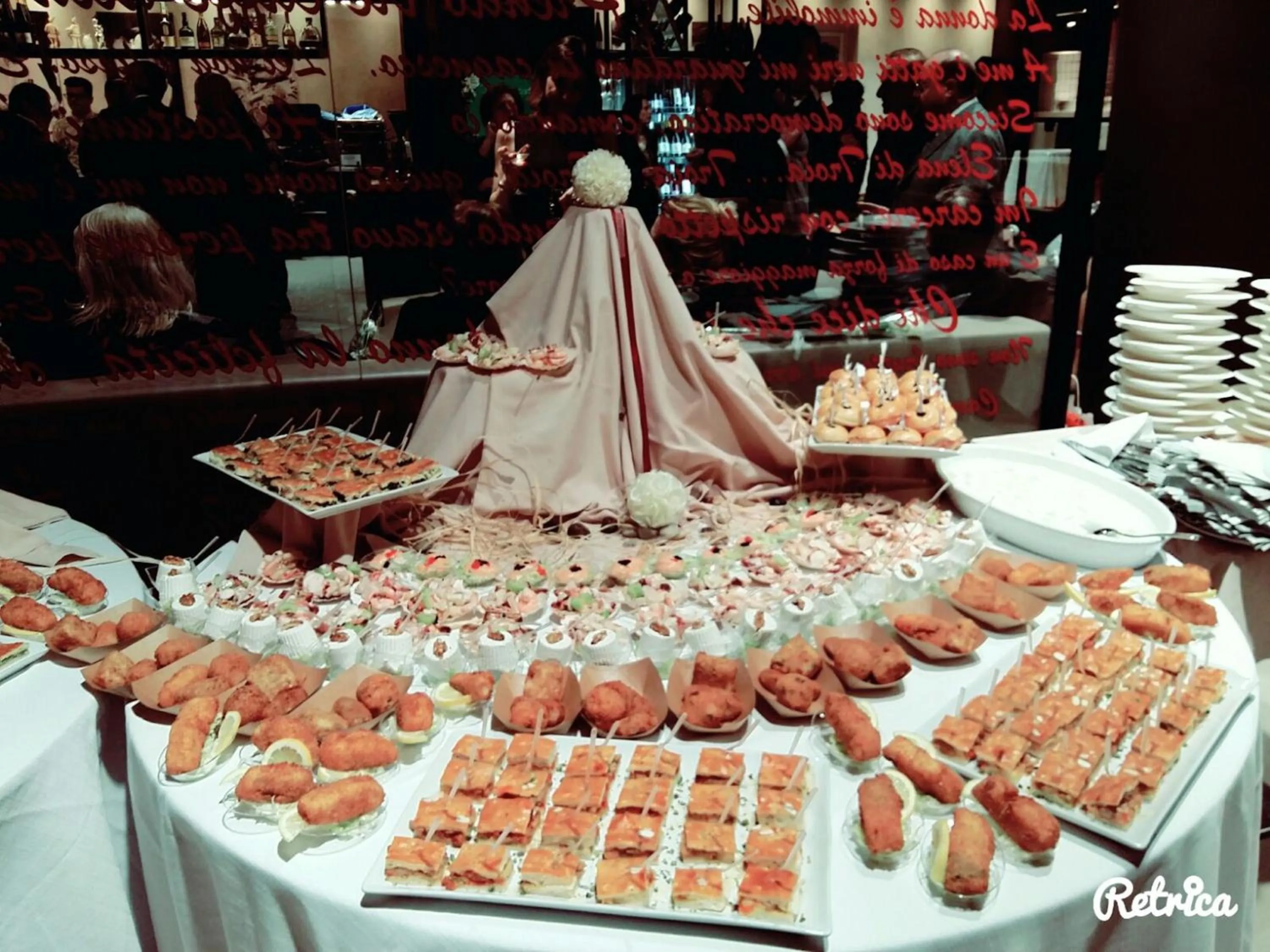 Restaurant/places to eat in Santa Lucia Hotel