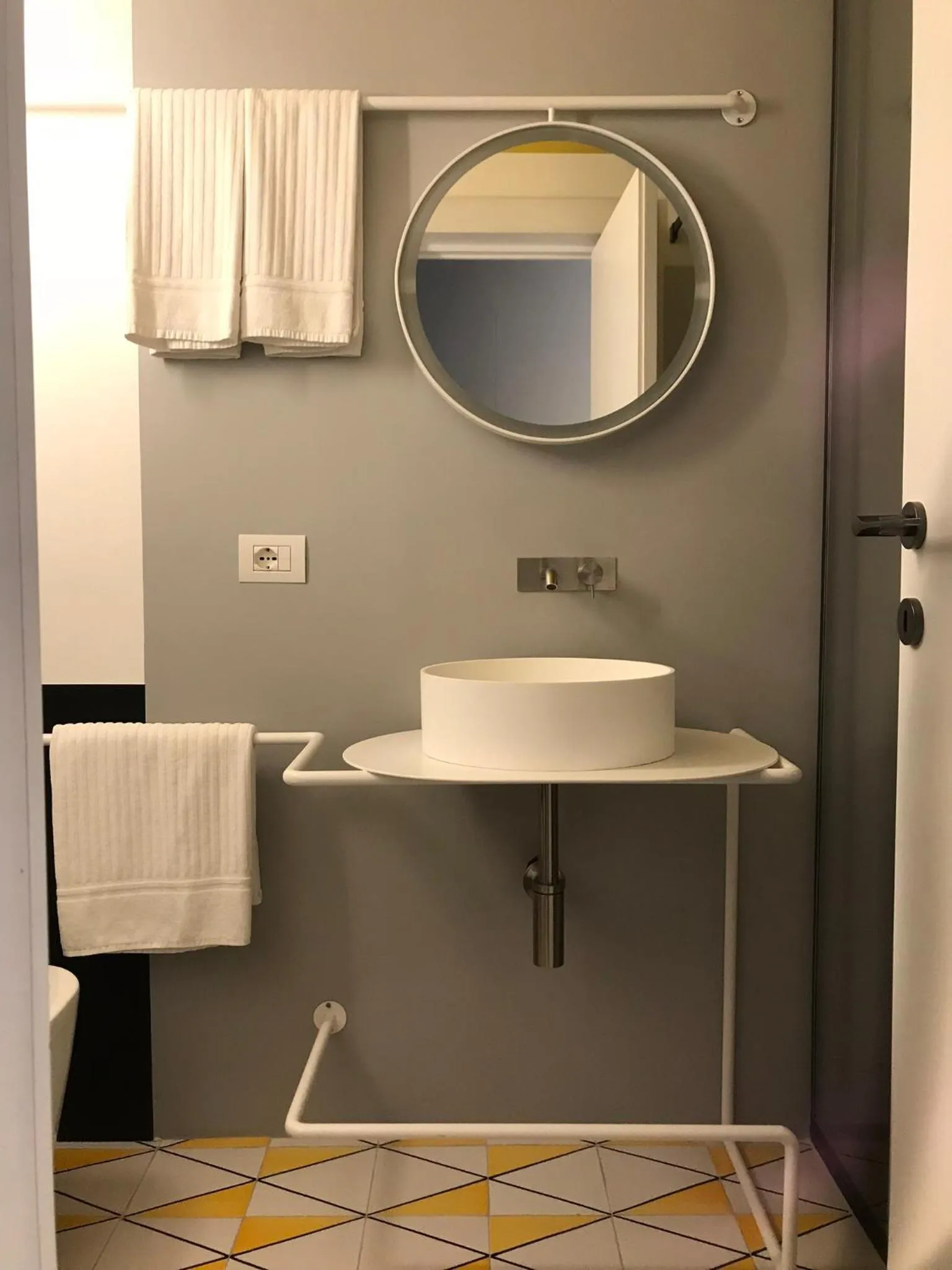 Bathroom in PrimoPianoPosillipo