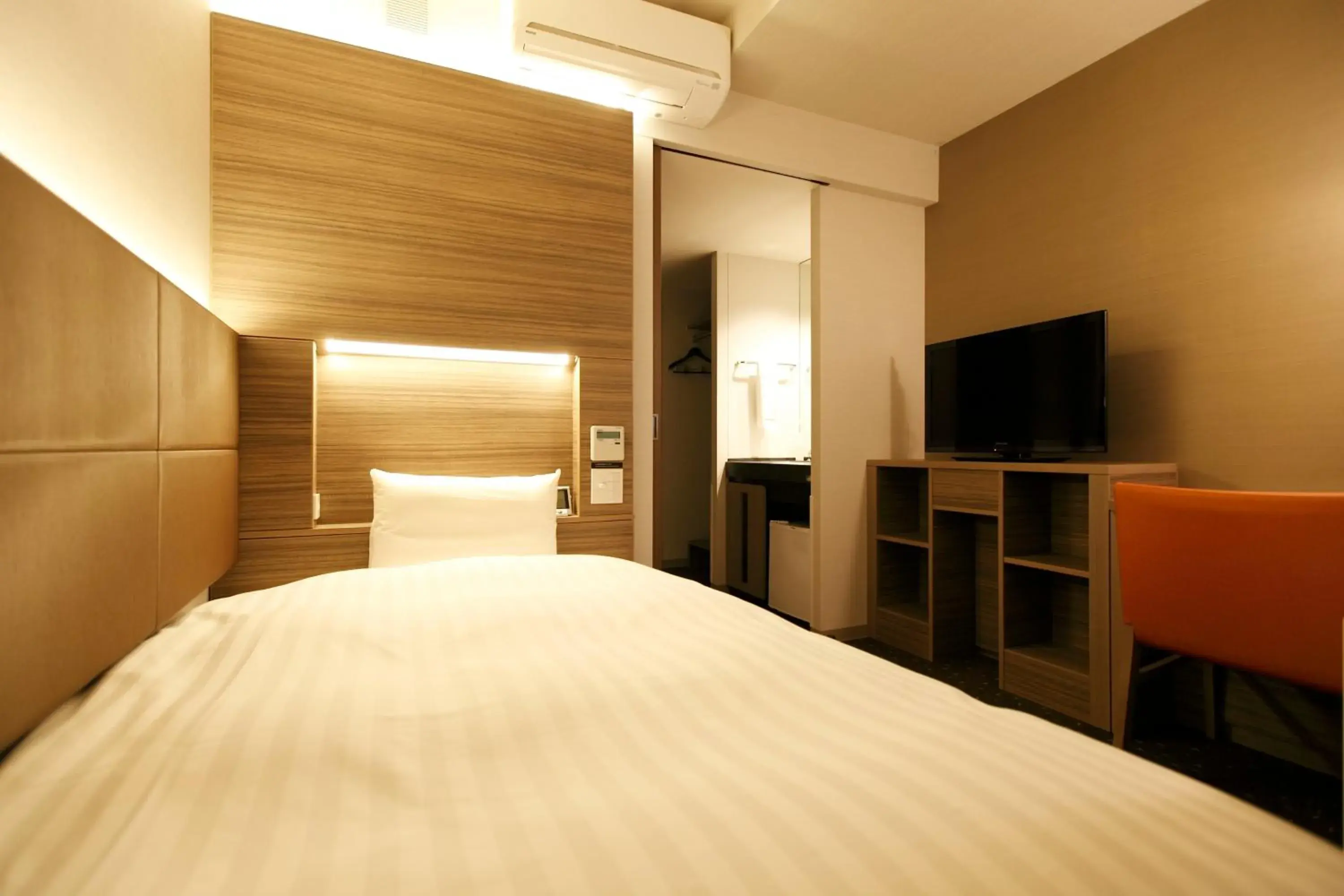 Single Room - single occupancy - Non-Smoking in Dormy Inn Kagoshima Single Room - single occupancy - Non-Smoking in Dormy Inn Kagoshima