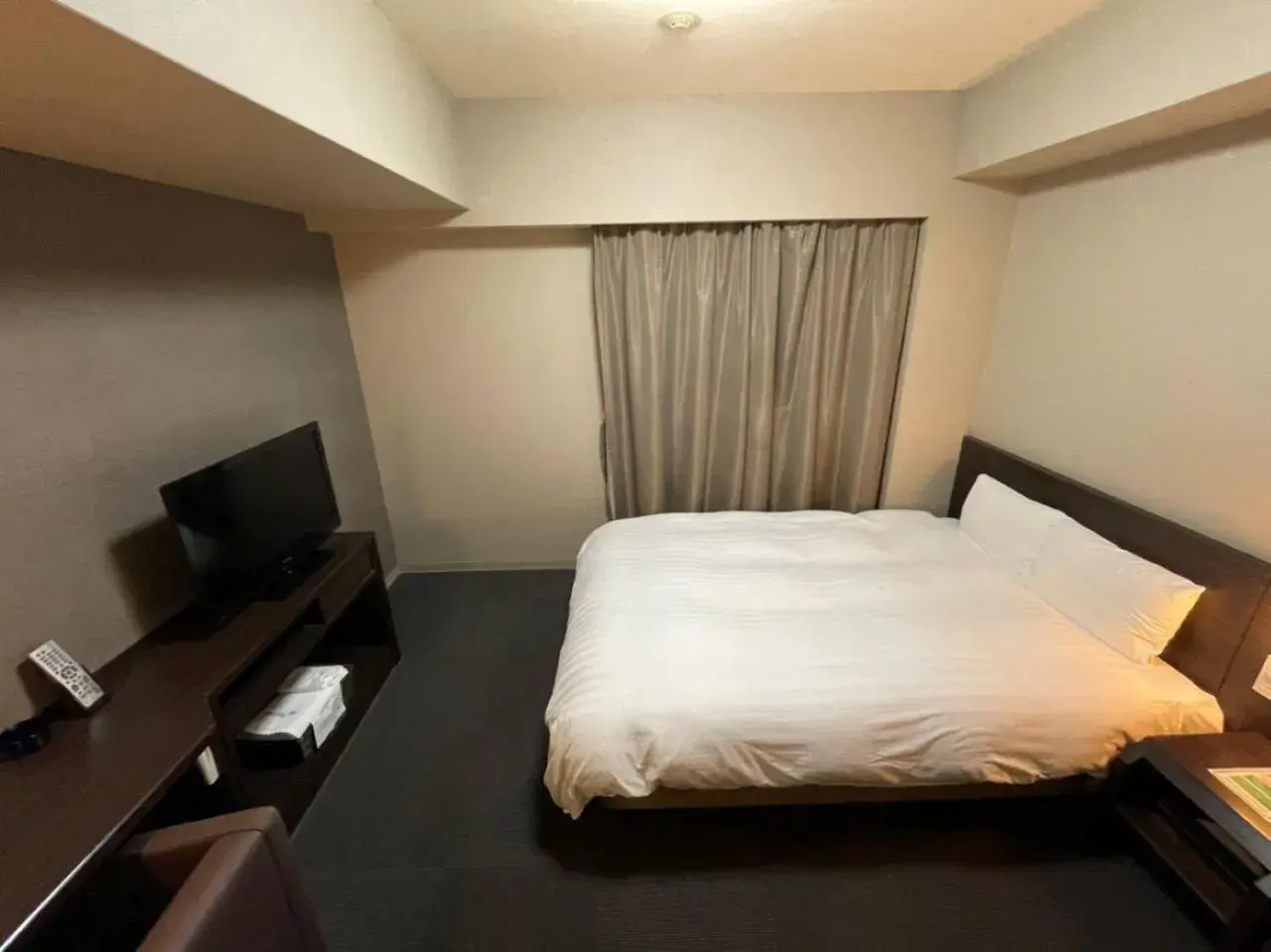 Corner Double Room - single occupancy - Non-Smoking in Dormy Inn Kagoshima Corner Double Room - single occupancy - Non-Smoking in Dormy Inn Kagoshima