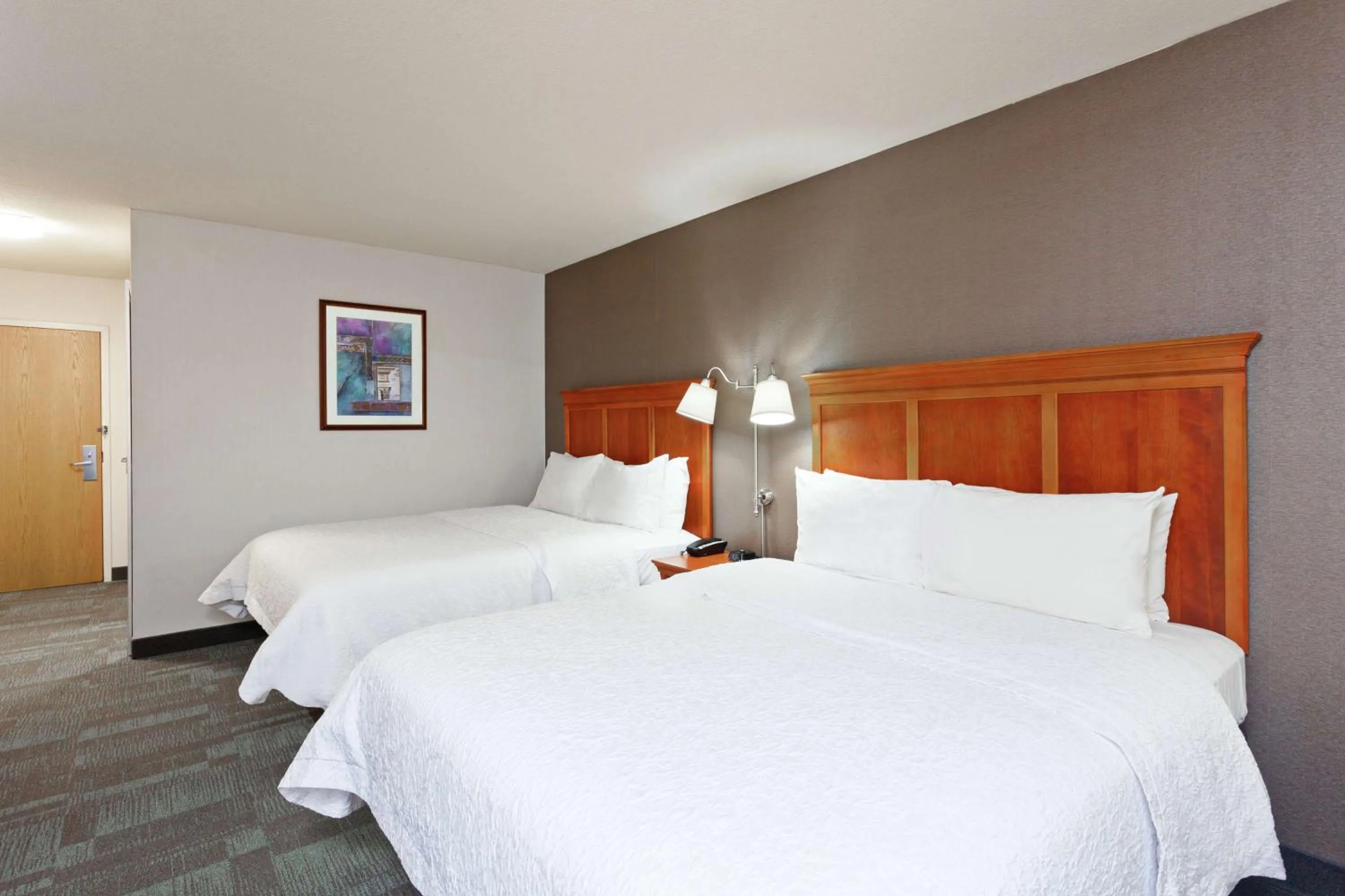 Photo of the whole room, Bed in Hampton Inn San Marcos