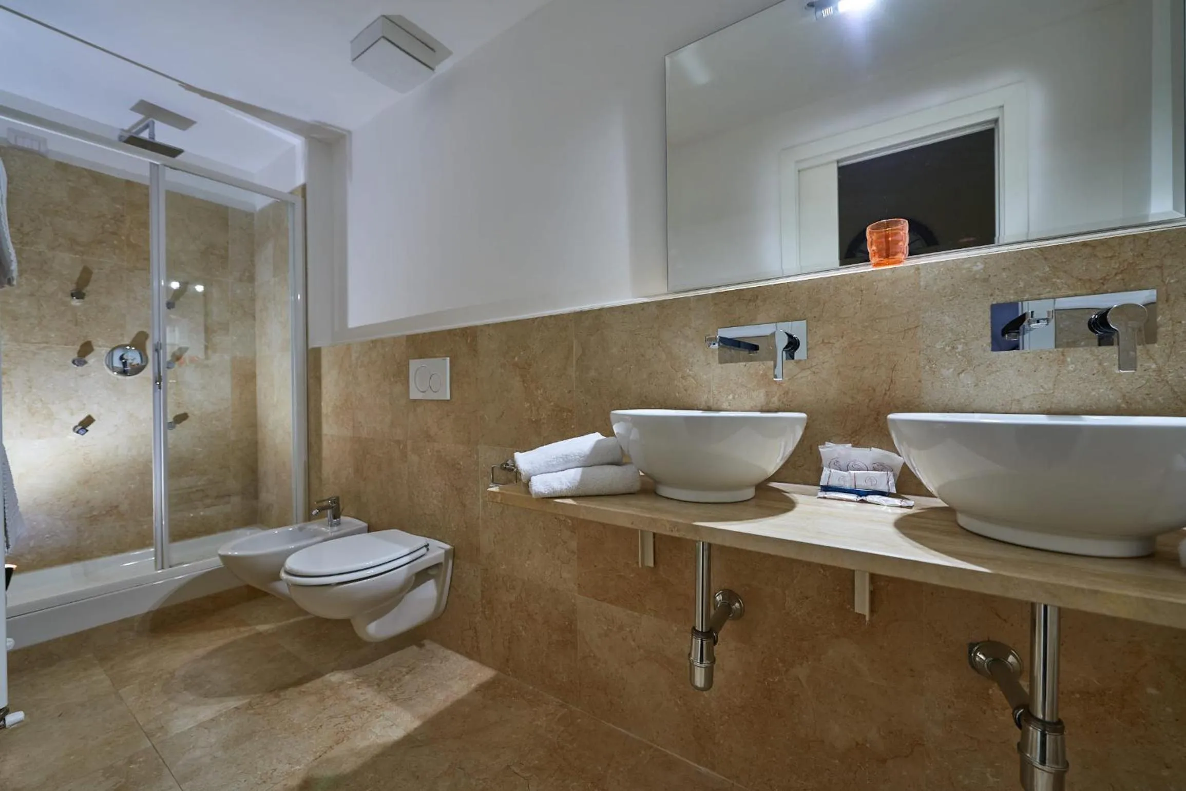 Bathroom in B&B Le Stanze del Duomo