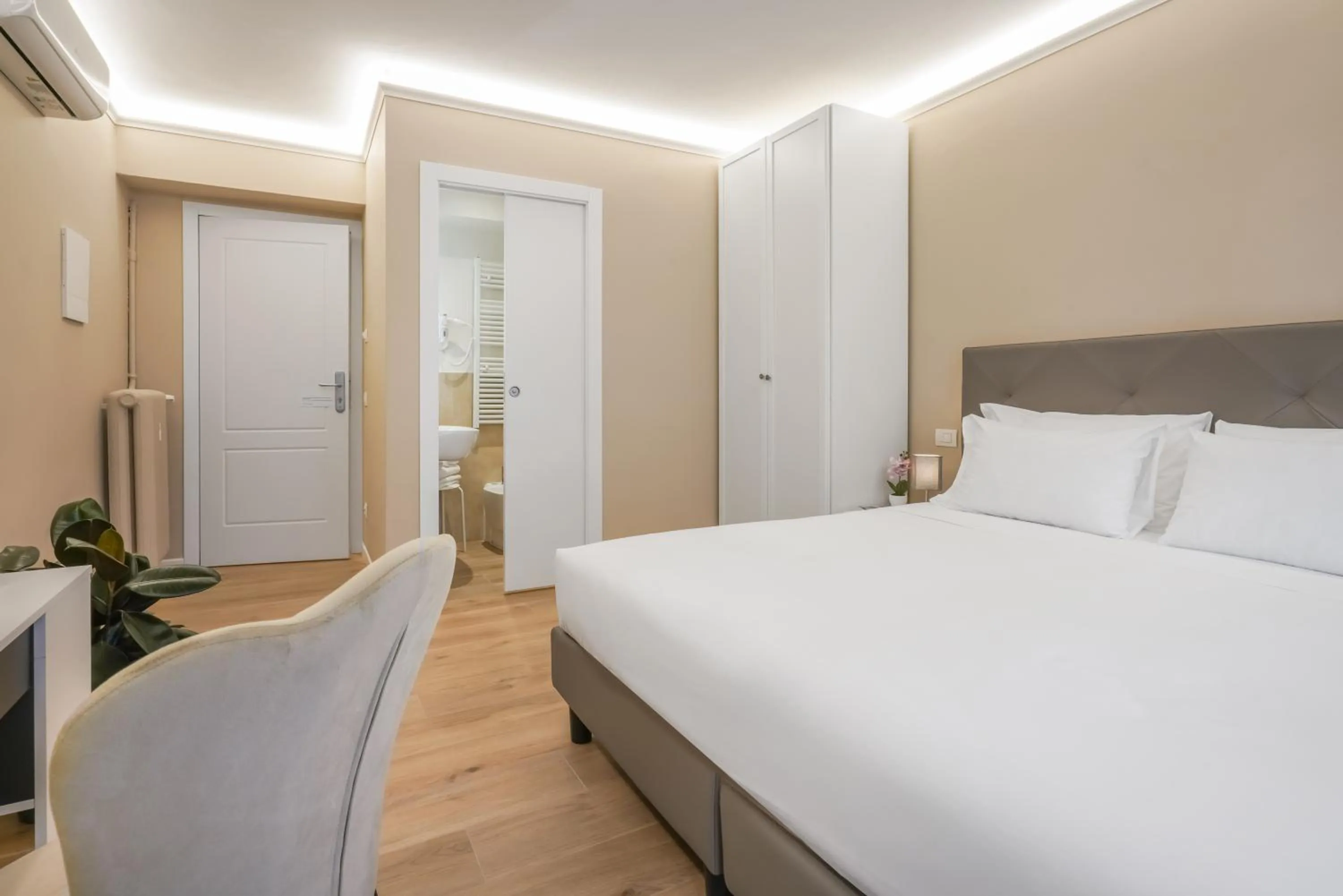 Bedroom, Bed in B&B Le Stanze del Duomo