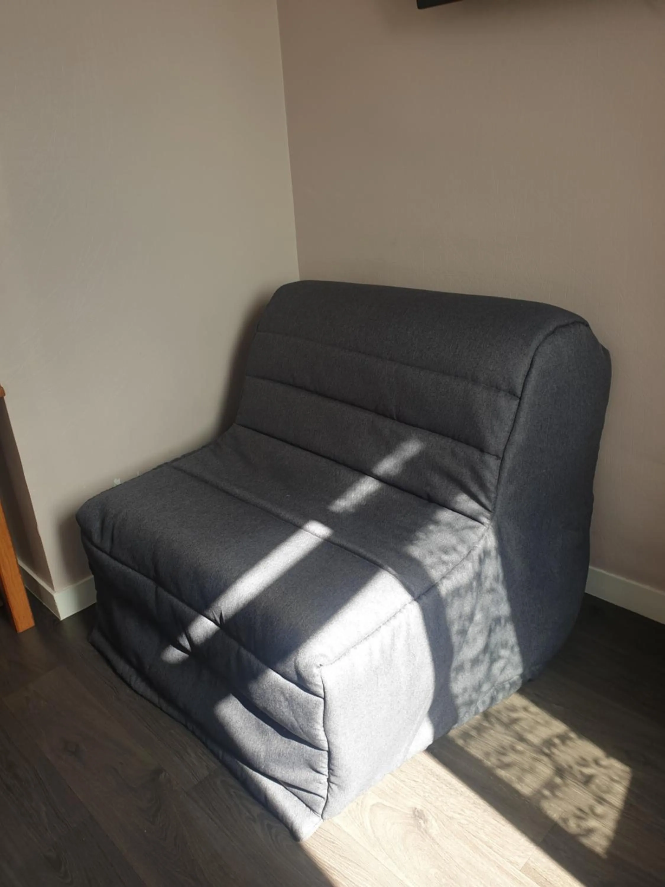 Bedroom in Hotel Angleterre