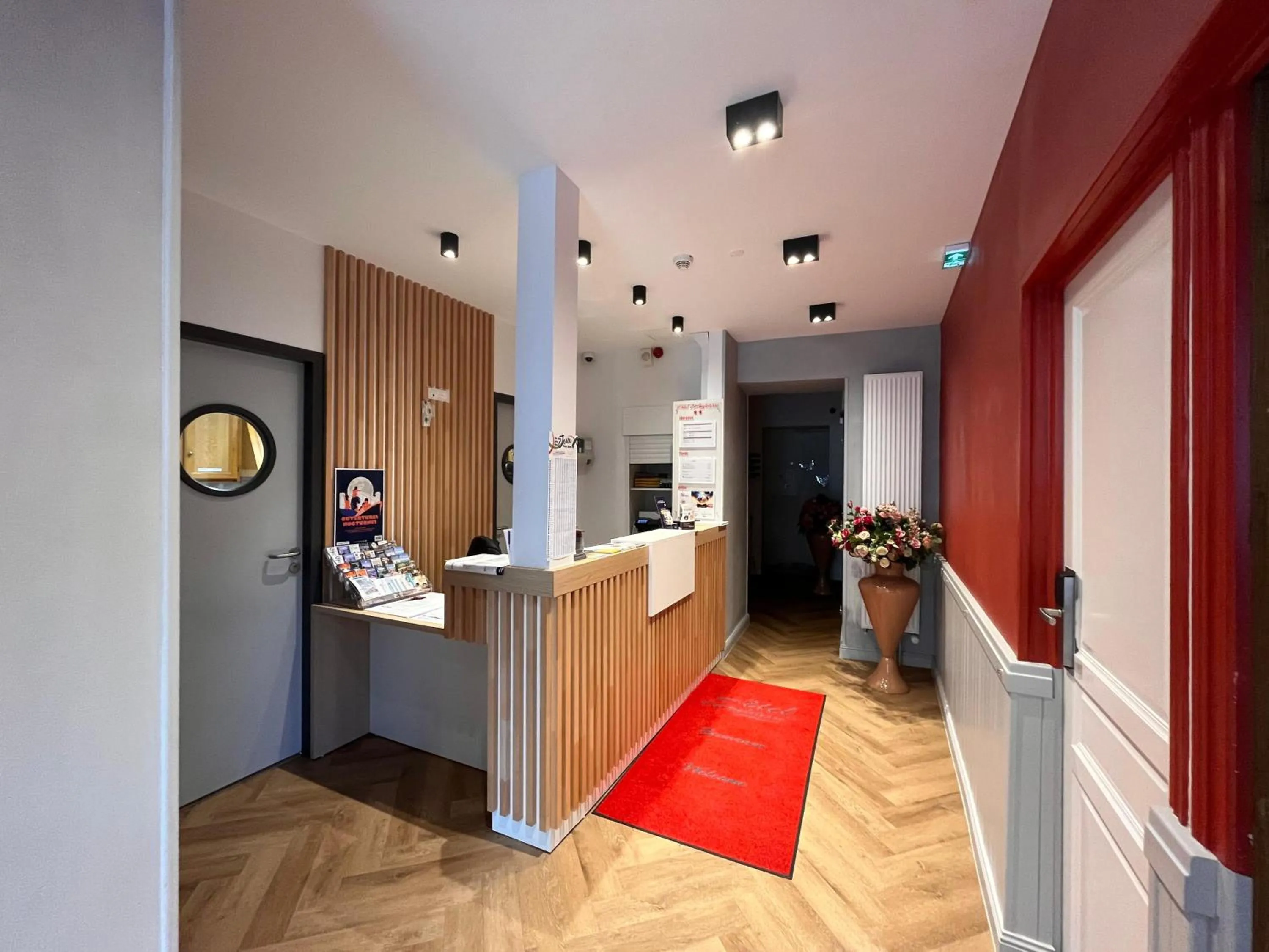 Lobby or reception in Hotel Angleterre