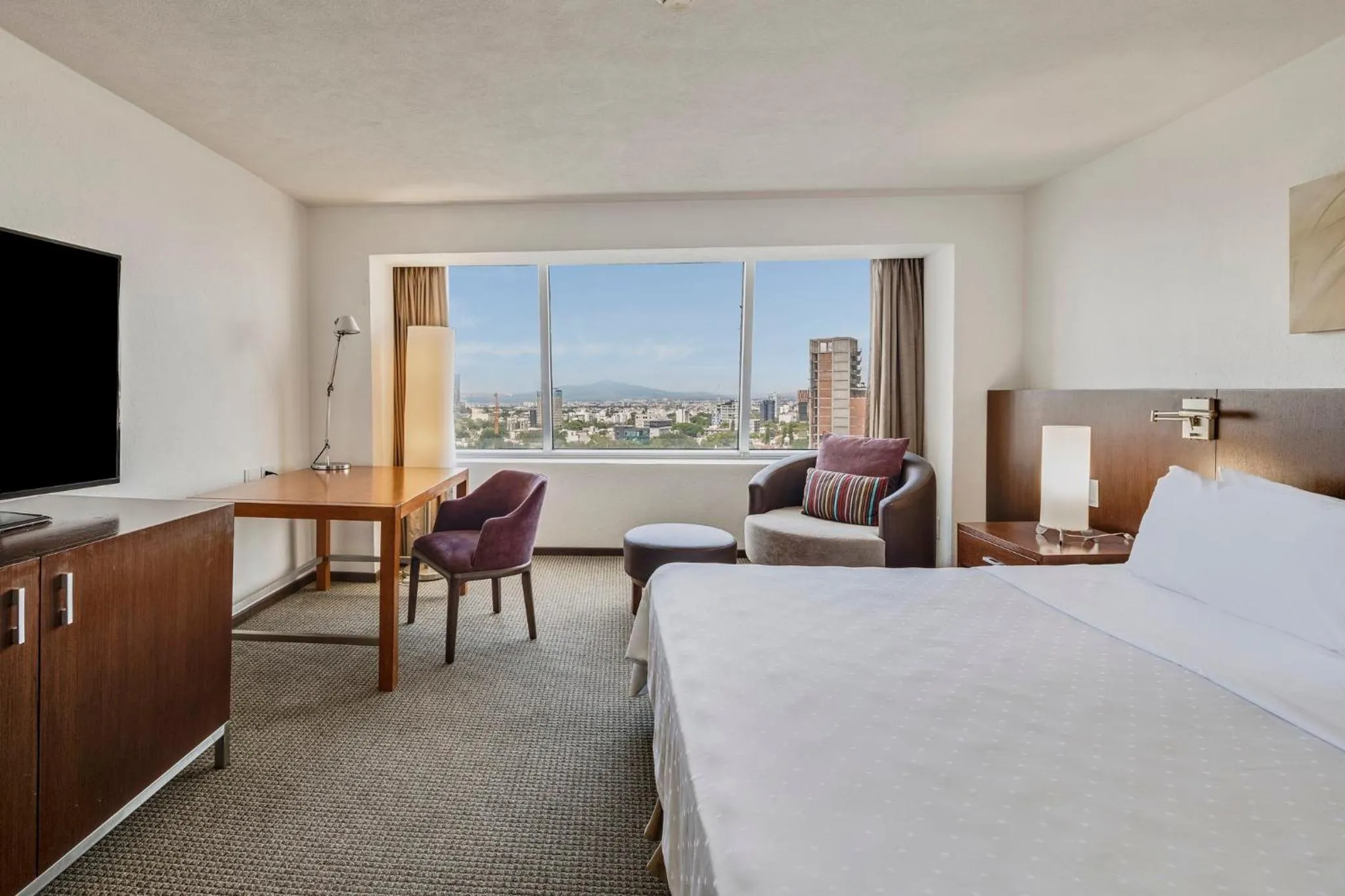 Bedroom, Bed in Fiesta Americana Guadalajara