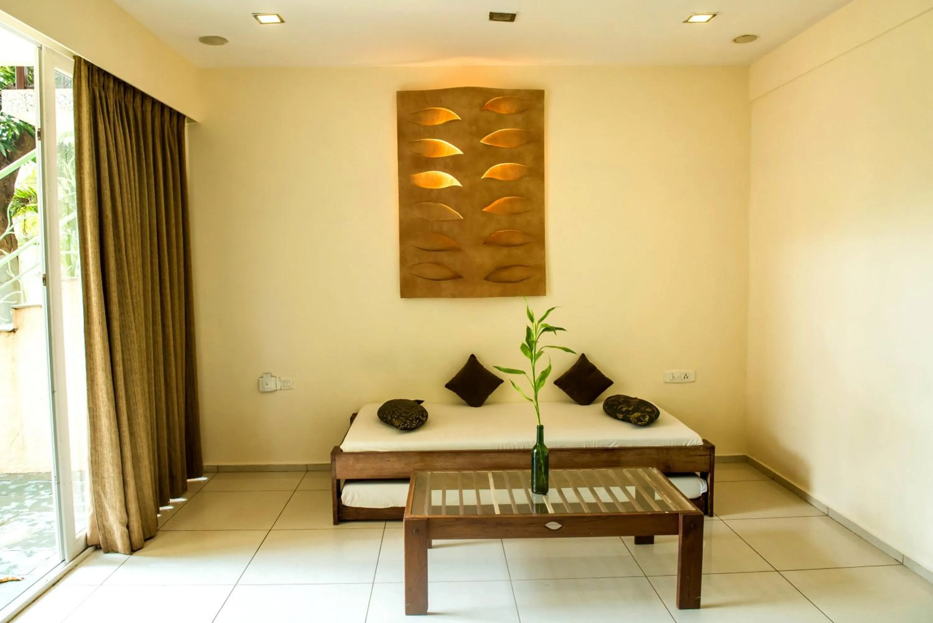 Seating area in Sharanam Green Resort