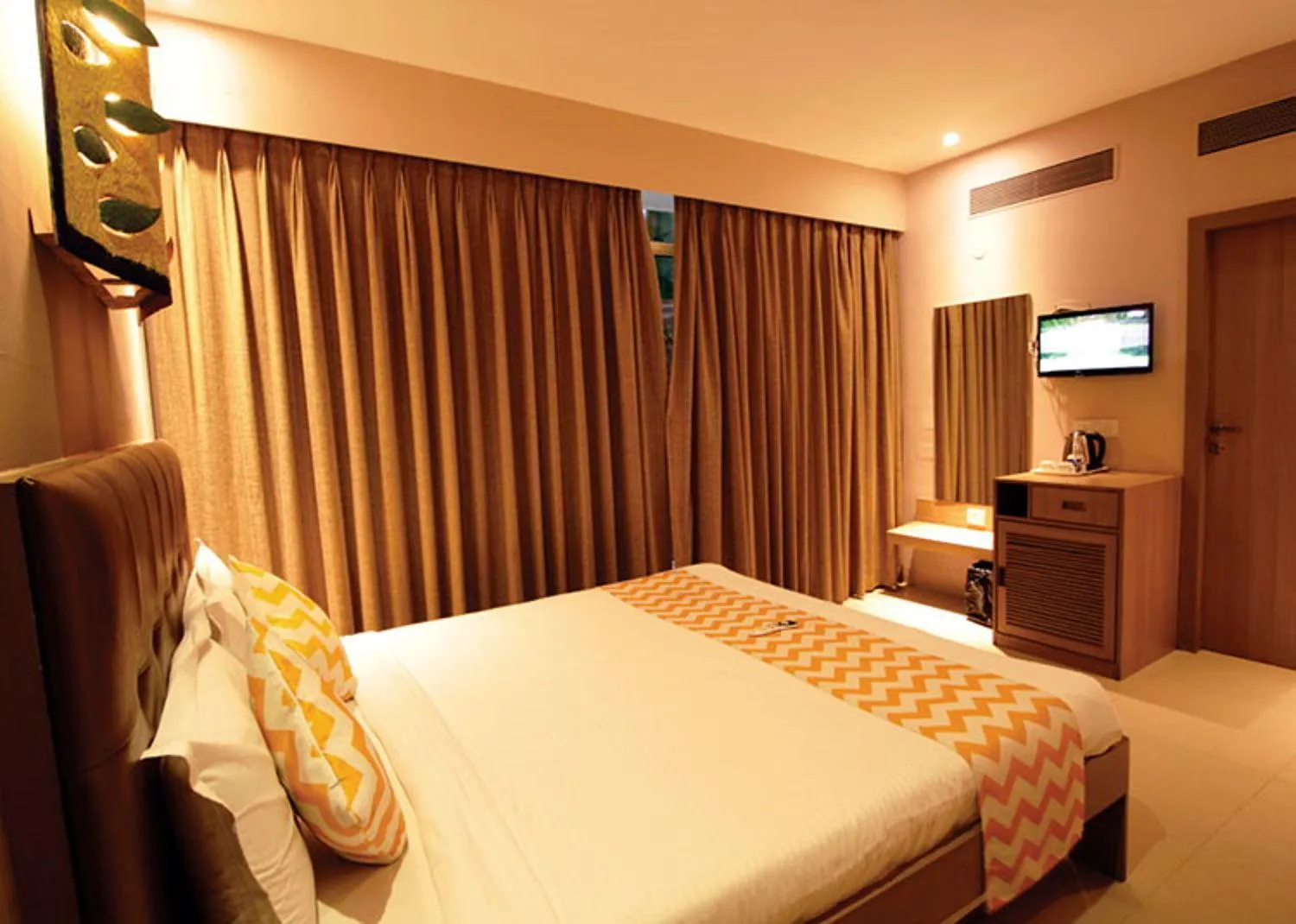 Bedroom, Bed in Sharanam Green Resort