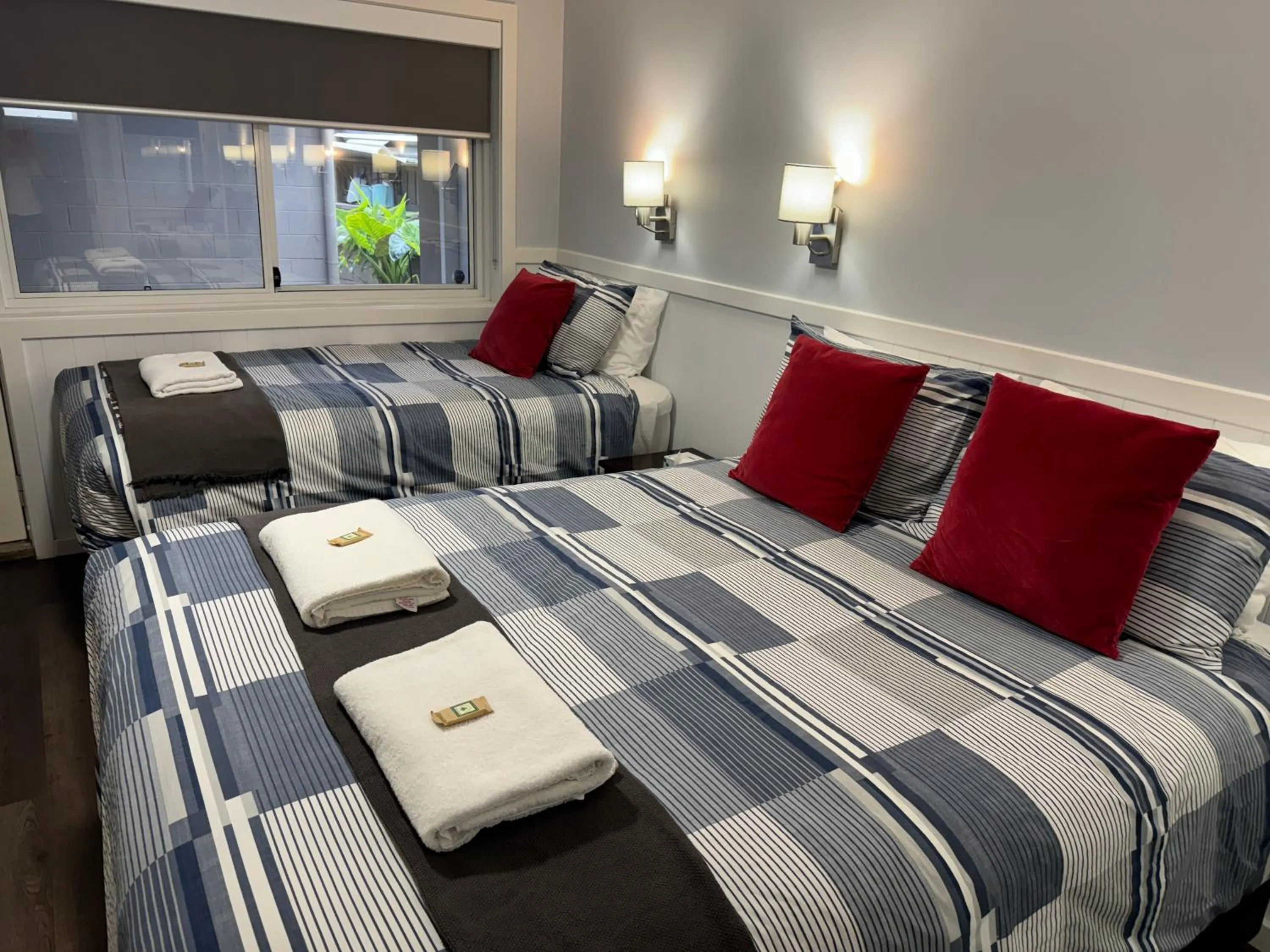 Bed in Ulladulla Motel