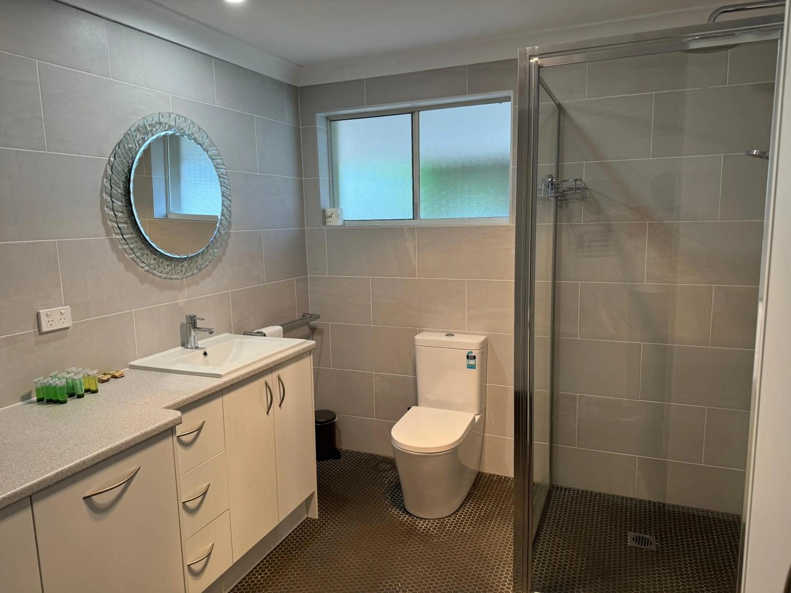 Shower in Ulladulla Motel
