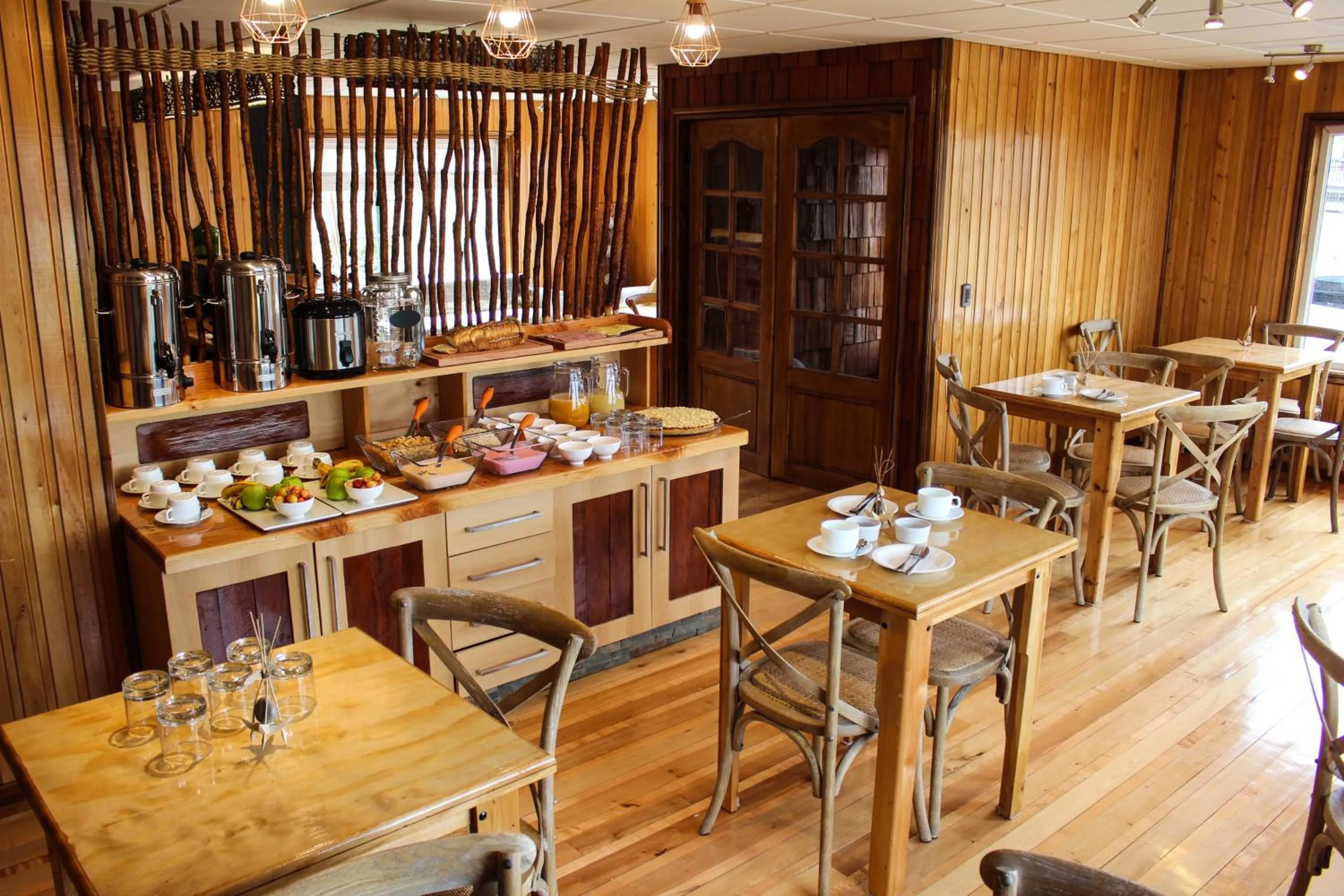 Breakfast in Hotel Aliwen