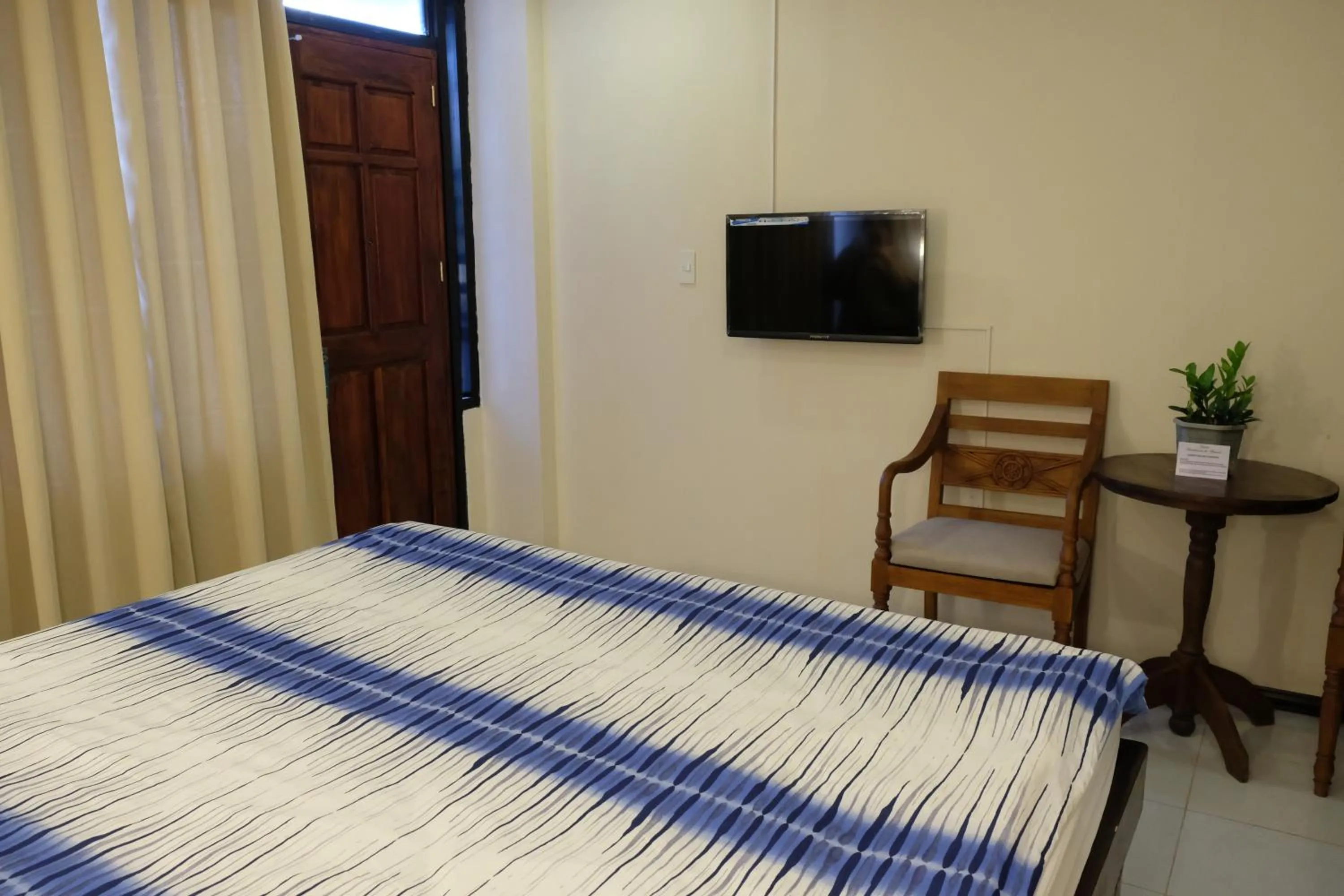 Bed in Coron Residencia de Rosario