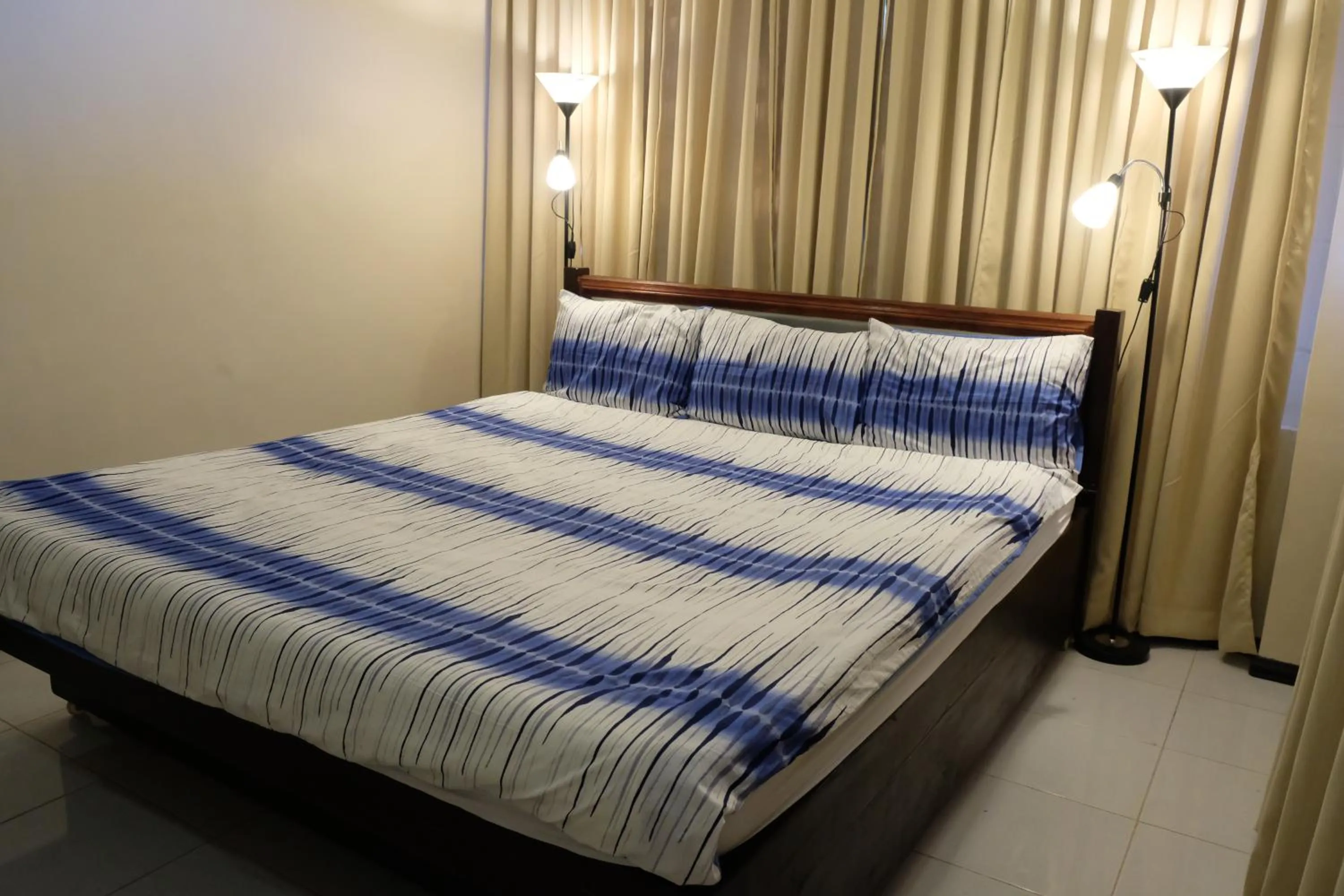 Bed in Coron Residencia de Rosario