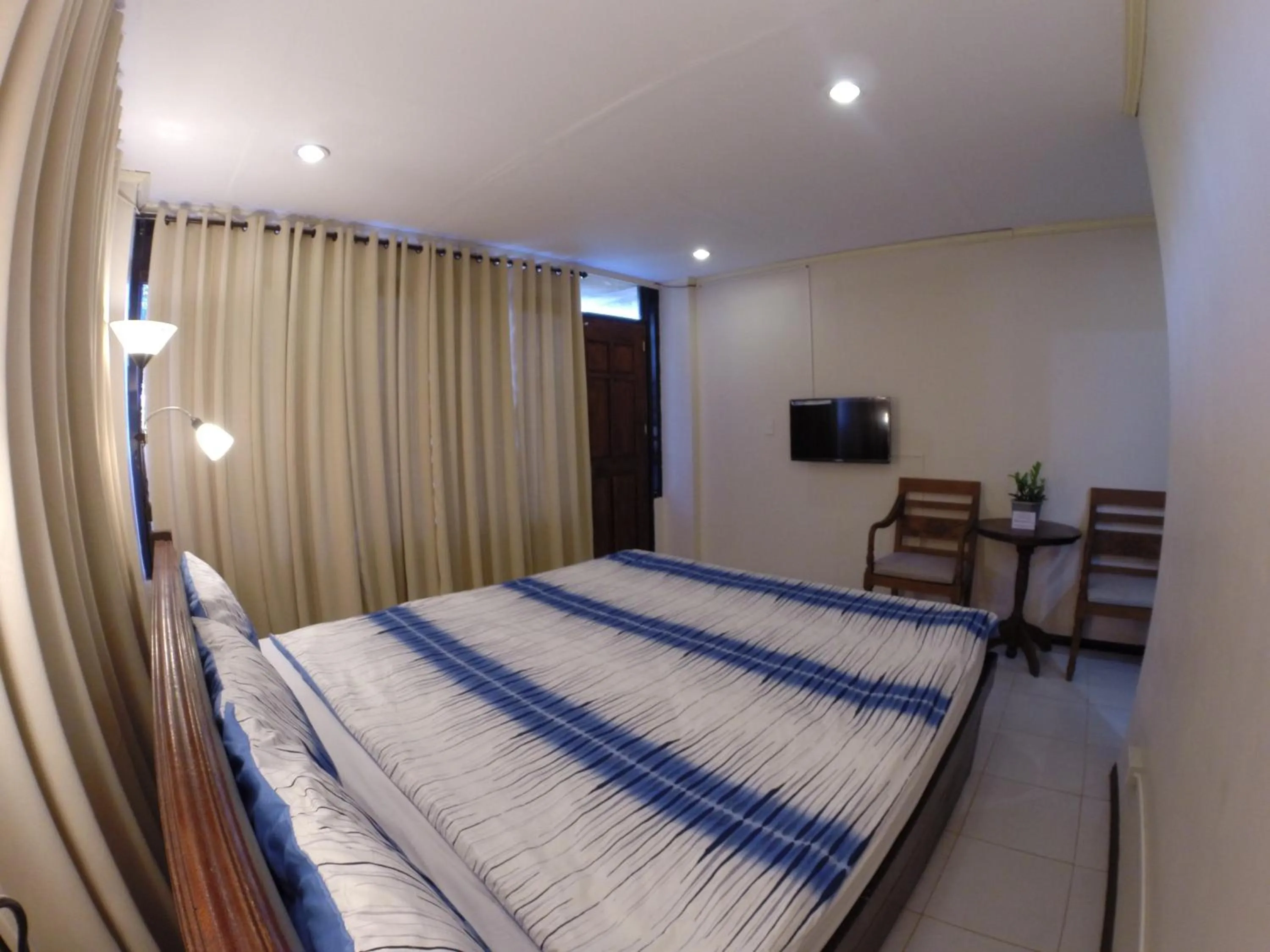 Bed in Coron Residencia de Rosario