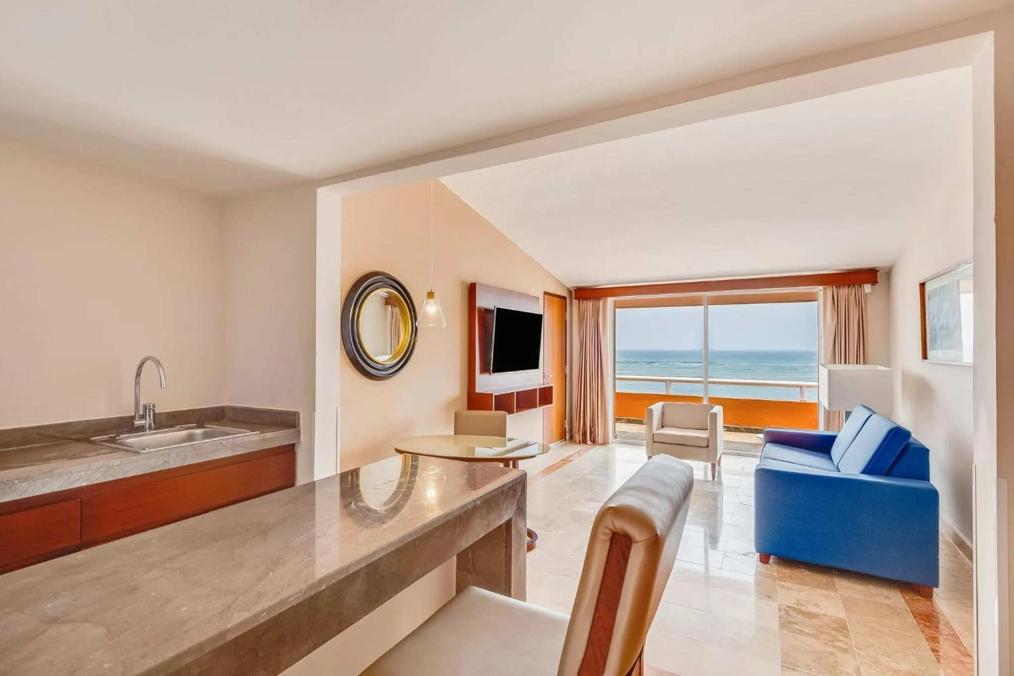 Photo of the whole room in Grand Fiesta Americana Veracruz