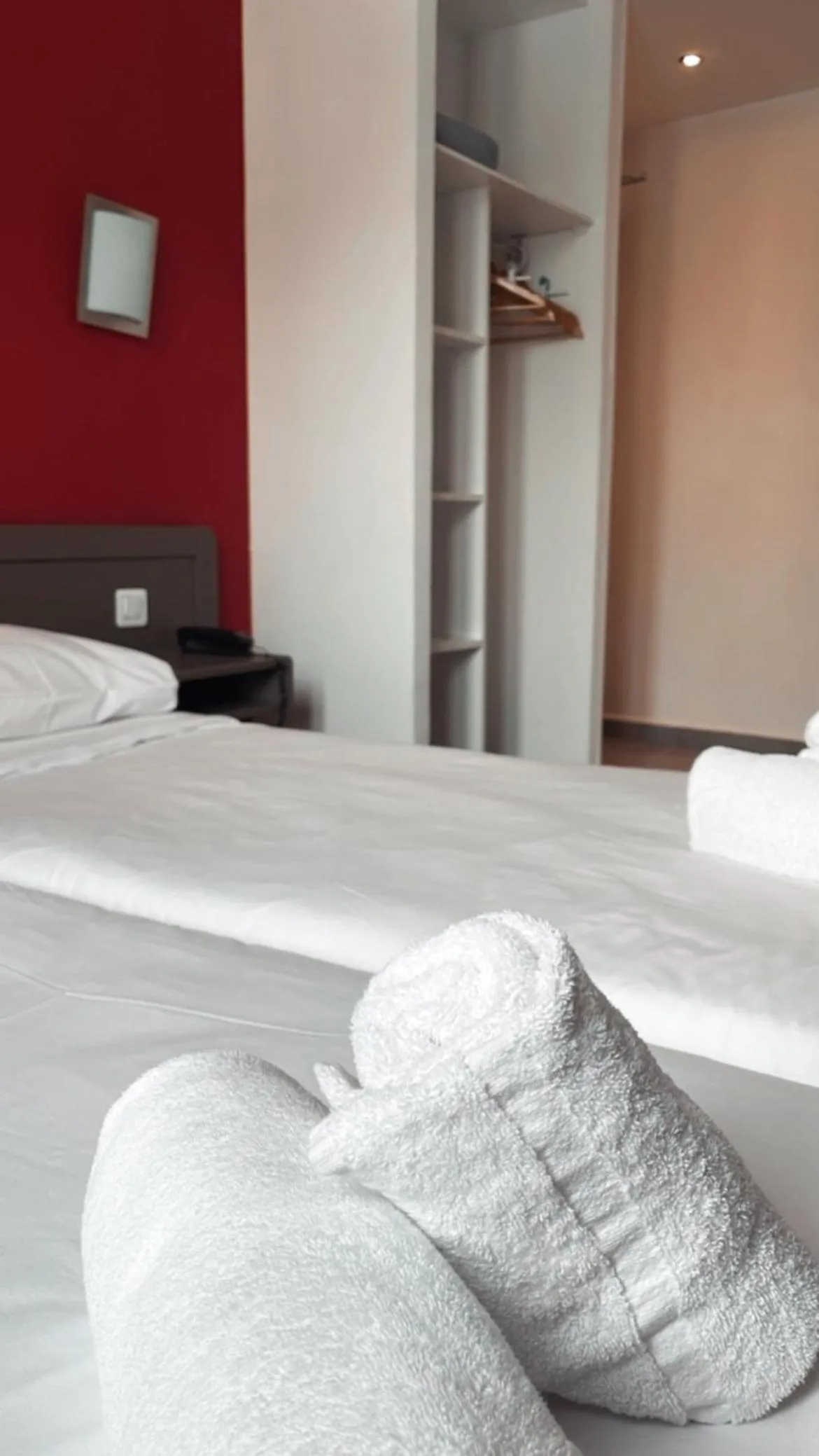 Bed in Hotel Riviera