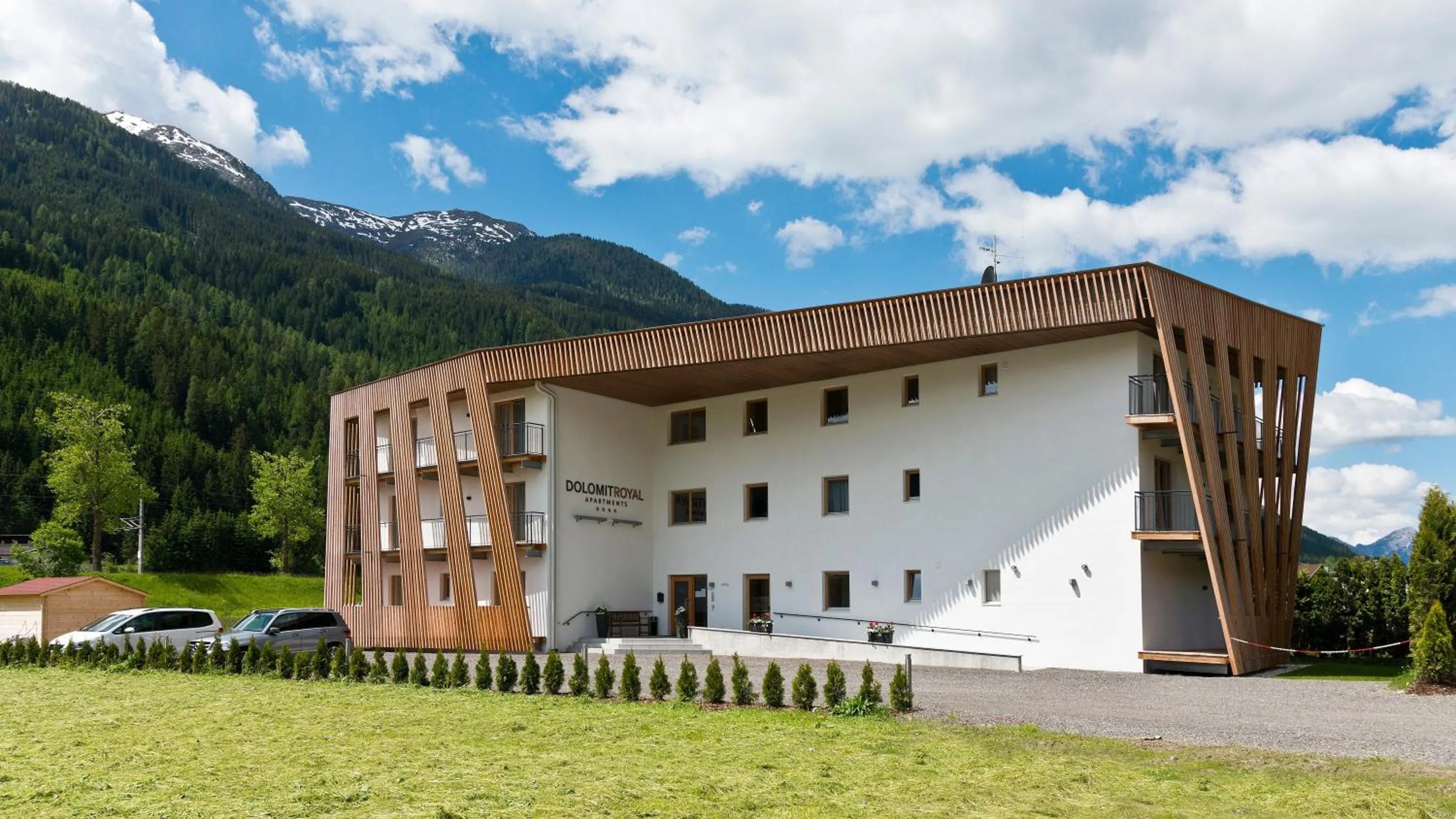 Apartments Dolomit-Royal