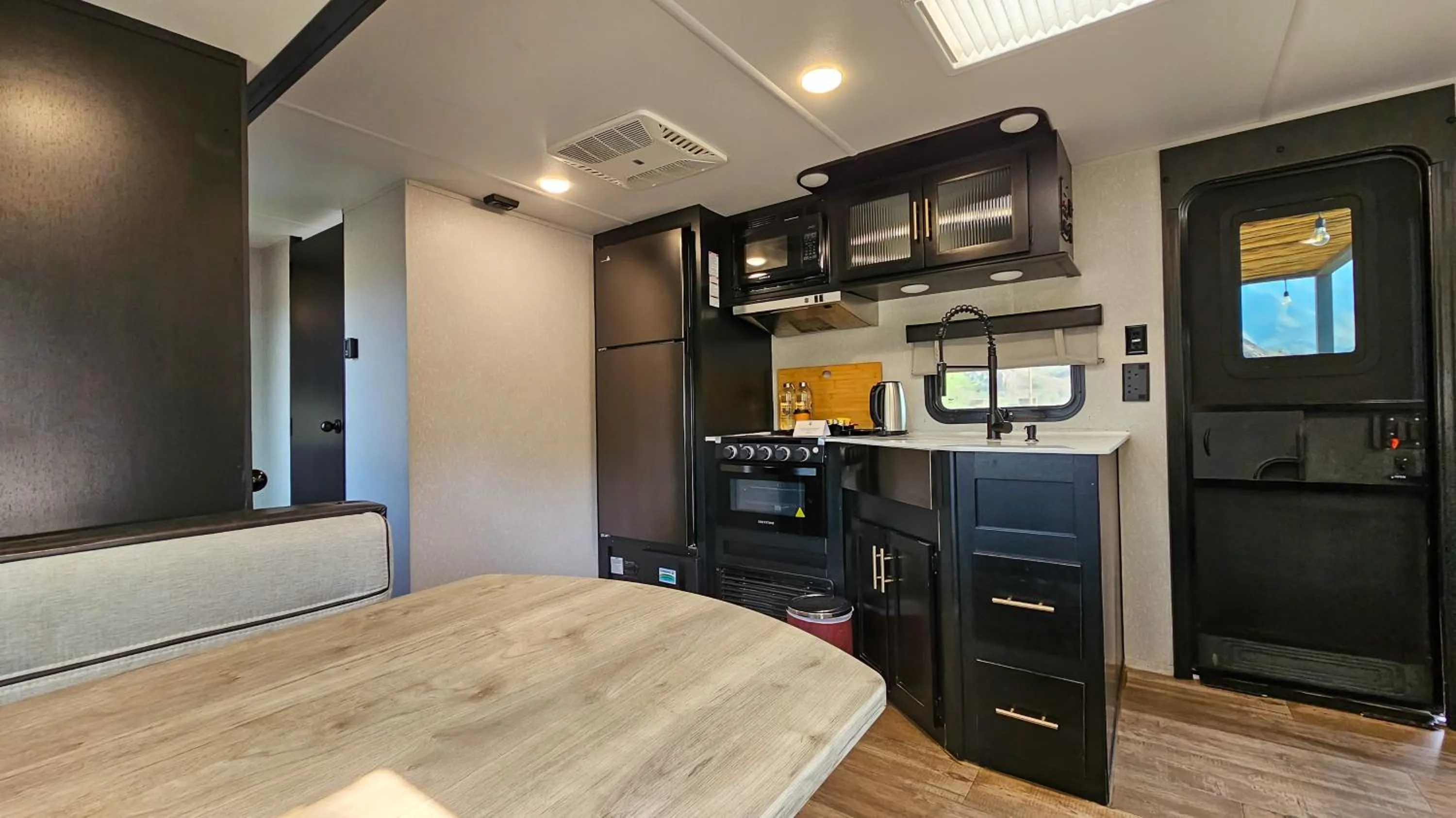 Kitchen or kitchenette in Hatta Resorts