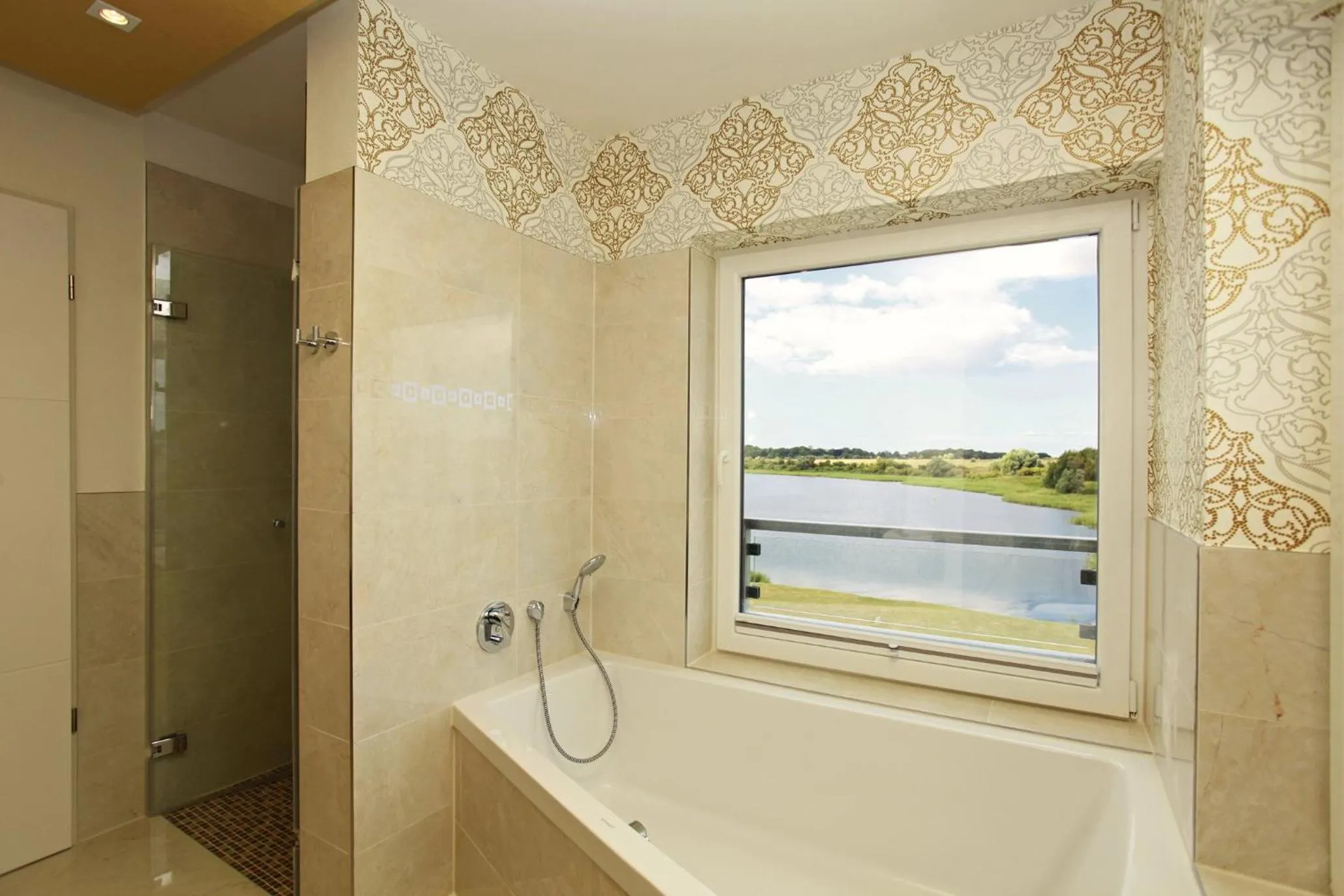 Bathroom in Hotel Warnow