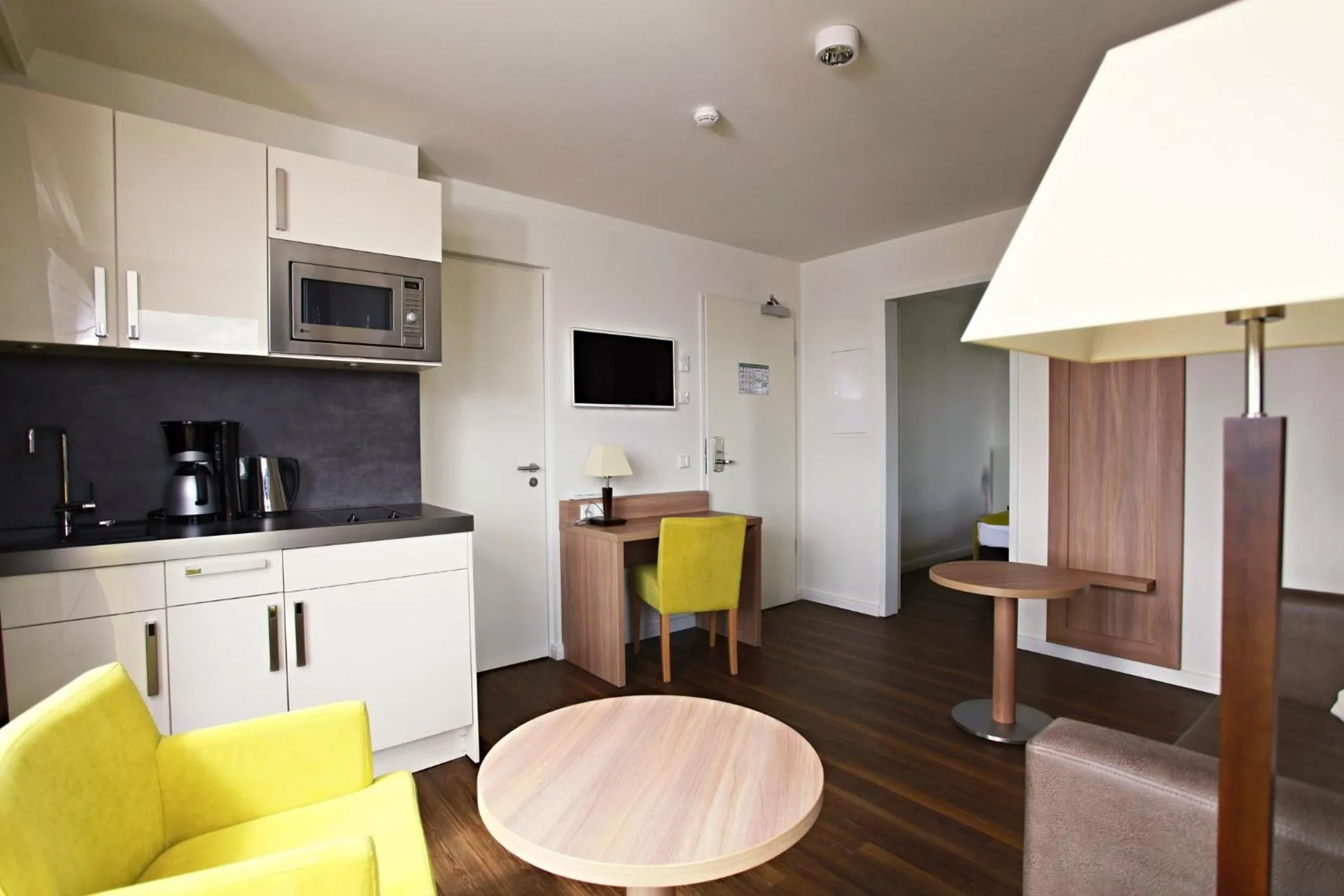 Kitchen or kitchenette in Hotel Warnow