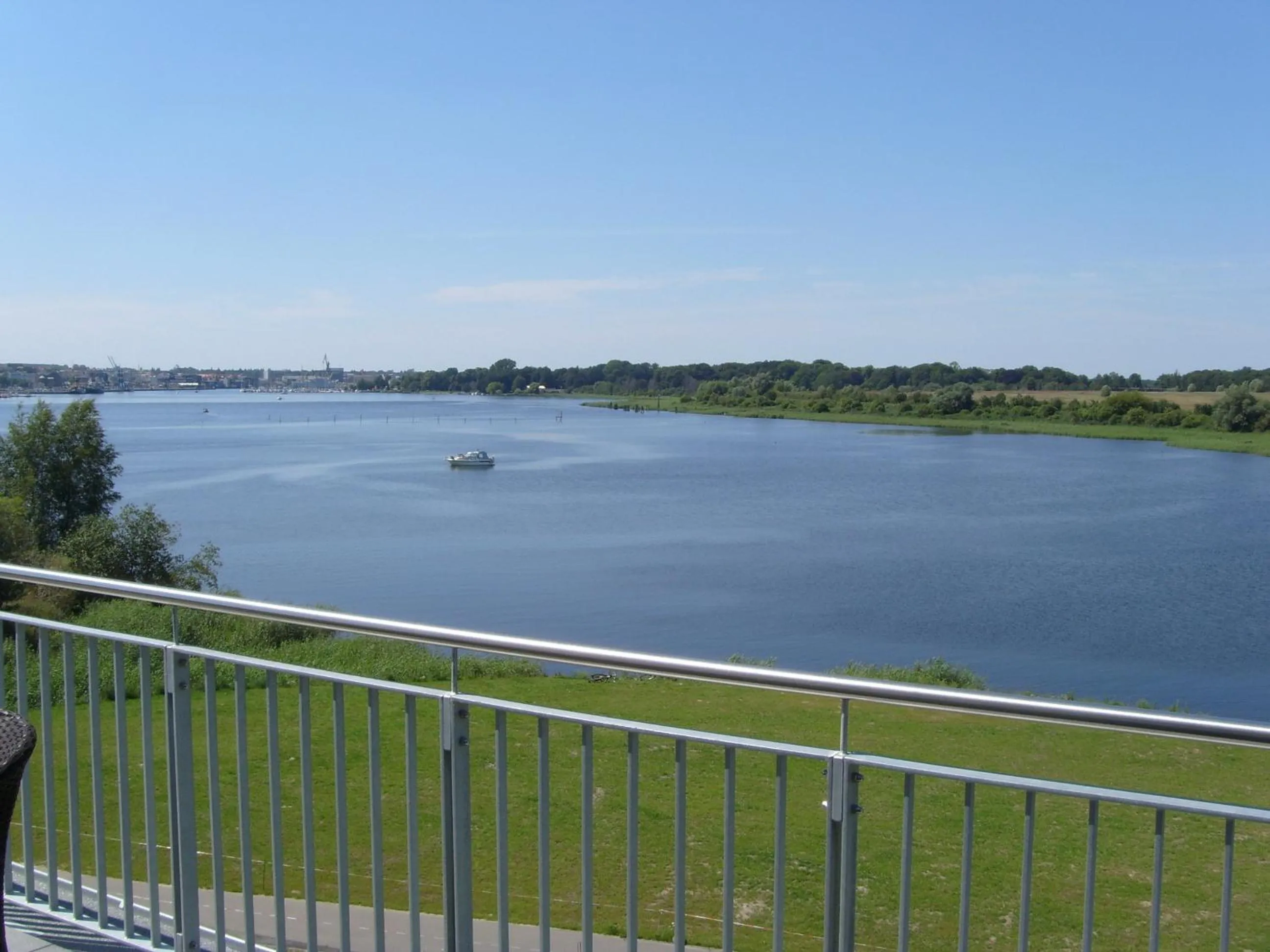 Area and facilities in Hotel Warnow