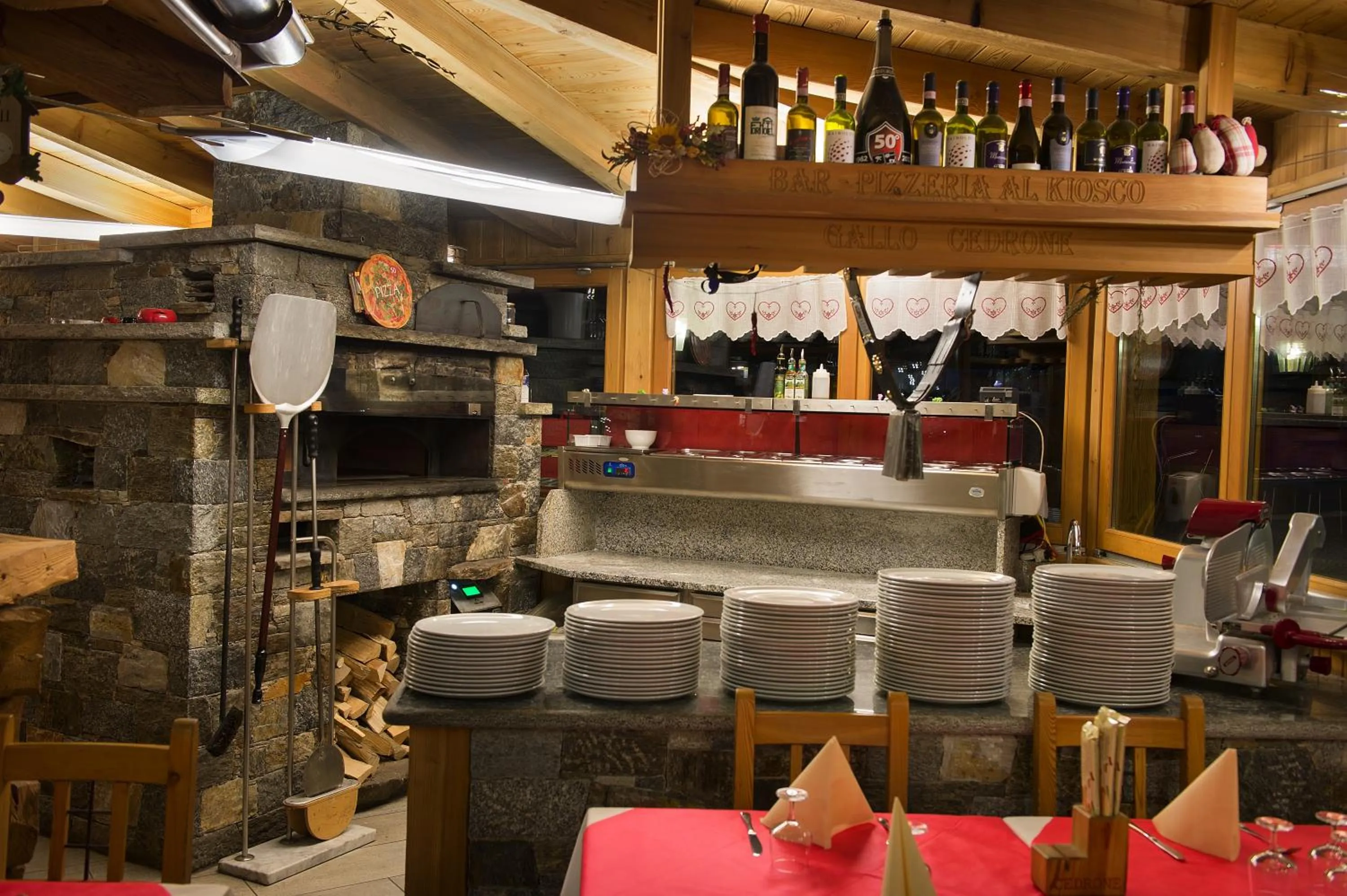 Restaurant/places to eat in Hotel Gallo Cedrone