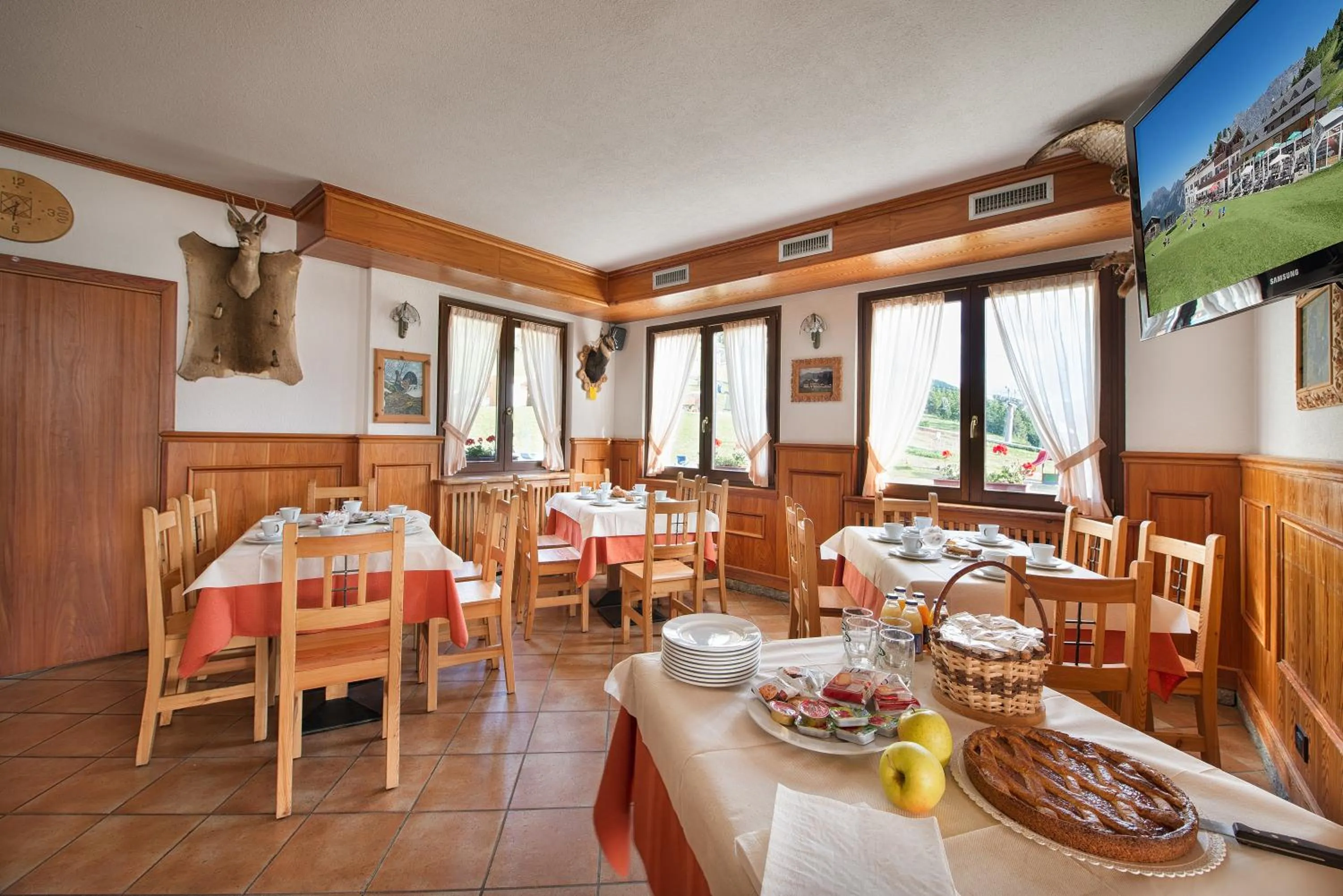 Food close-up in Hotel Gallo Cedrone