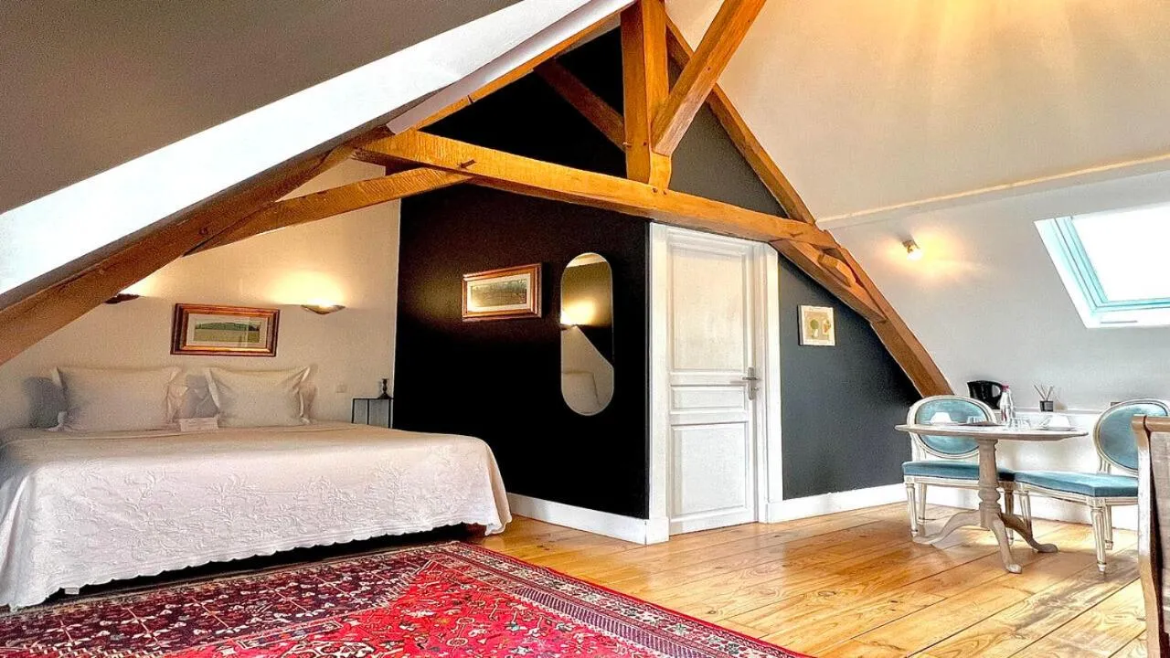 Bed in Château de l'Epinay