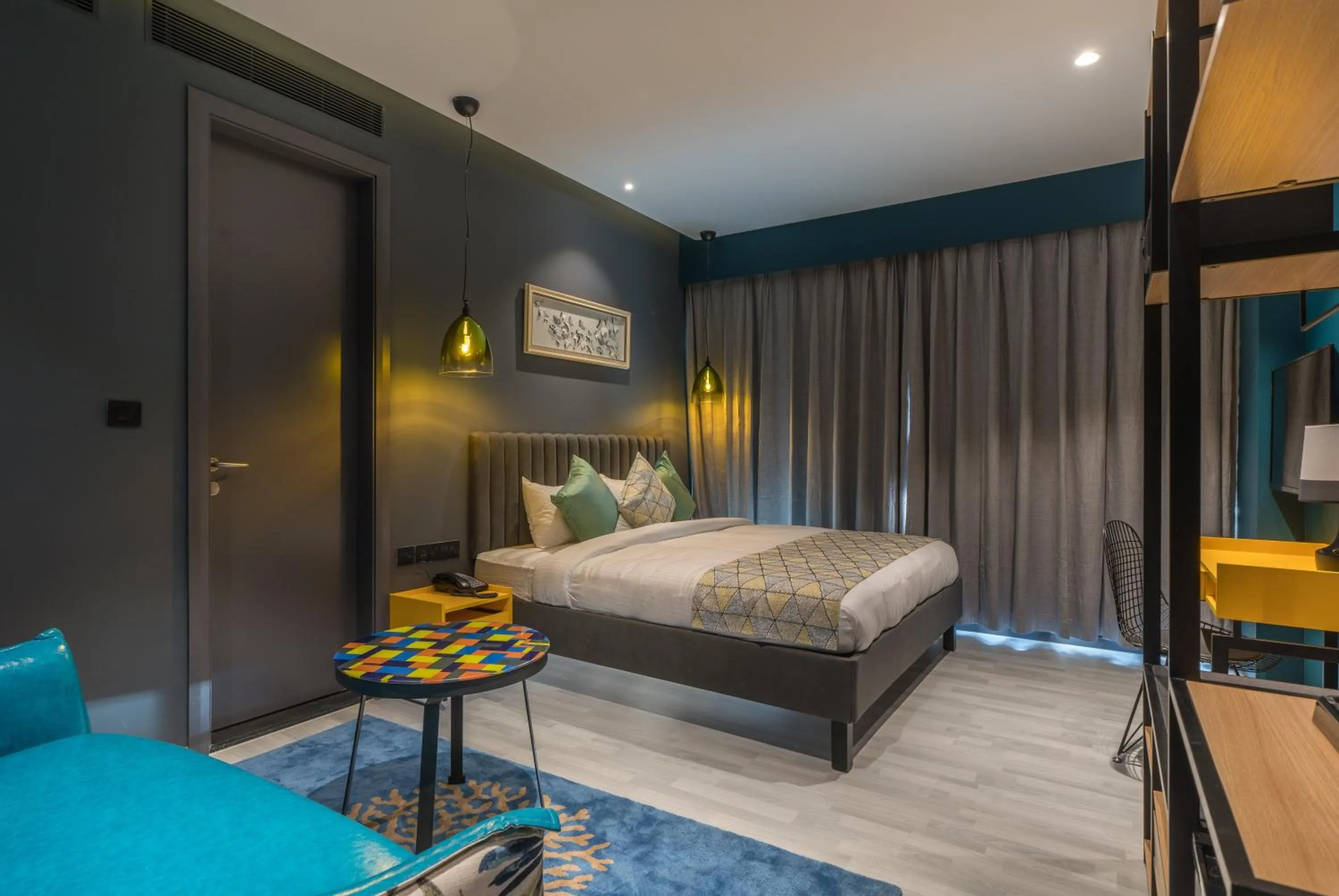 Bed in Hotel B plus L