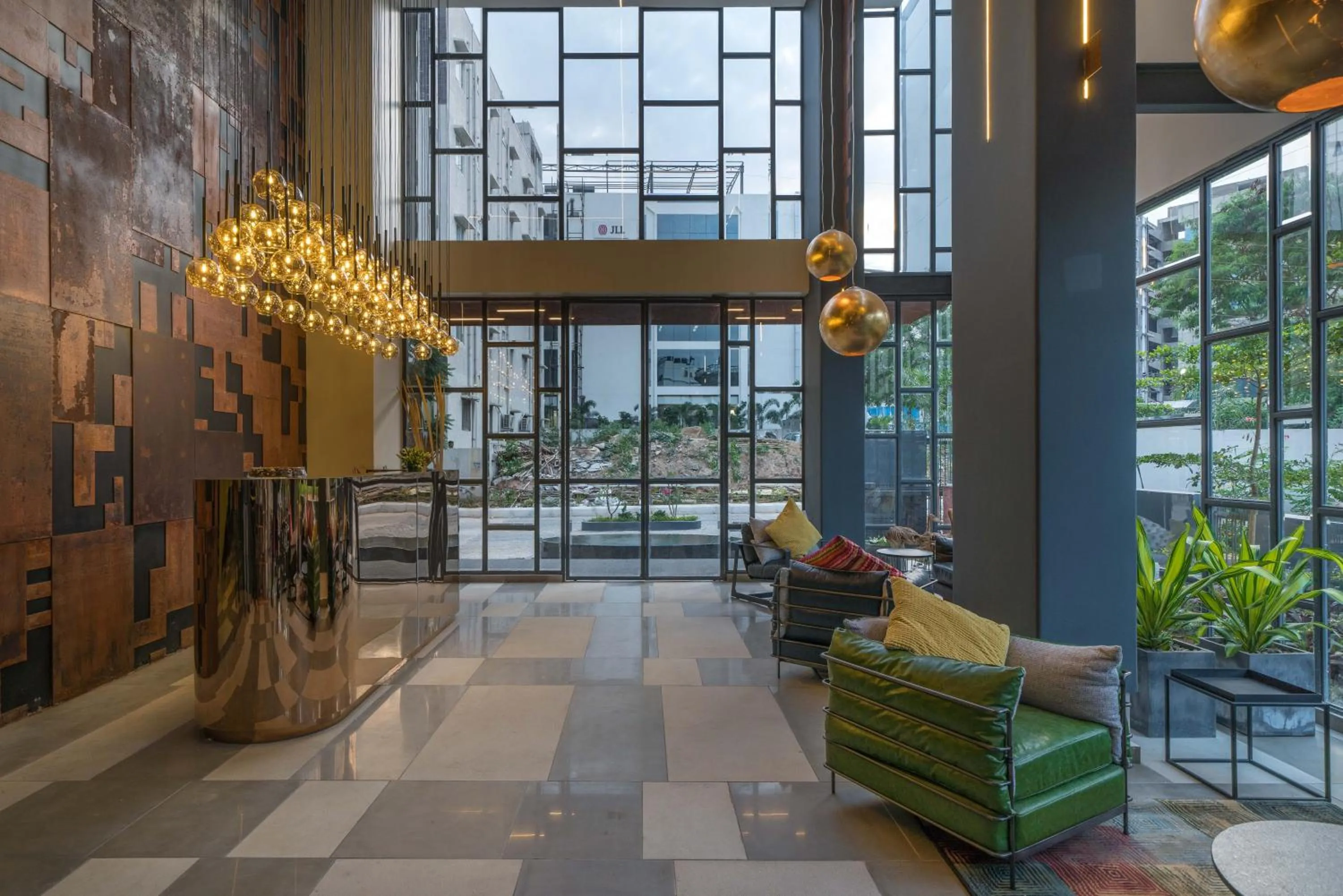 Lobby or reception in Hotel B plus L