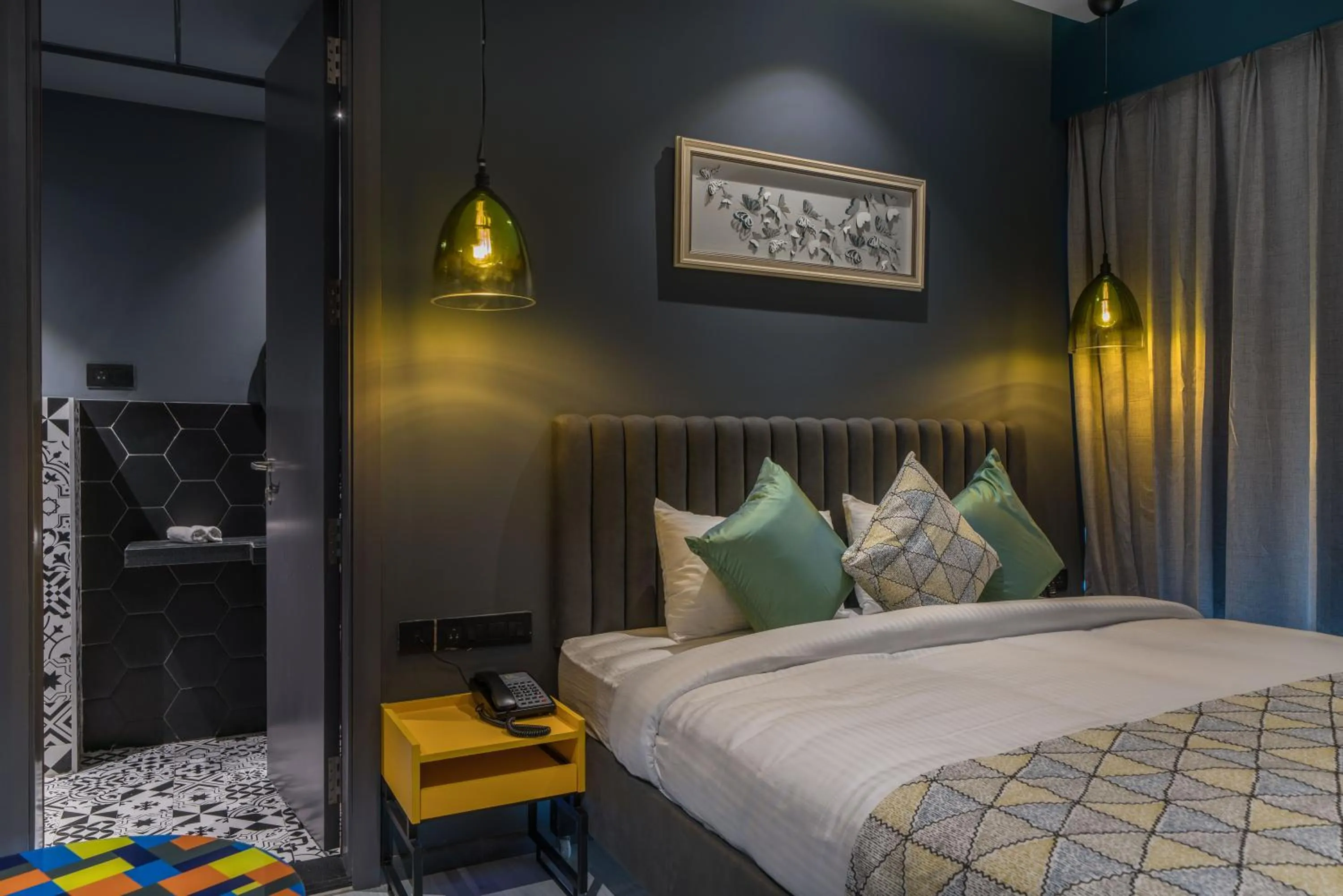 Bed in Hotel B plus L