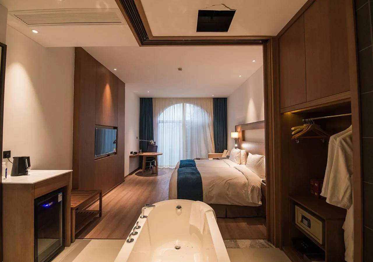 Photo of the whole room in Novotel Suzhou Tai Lake Santeh