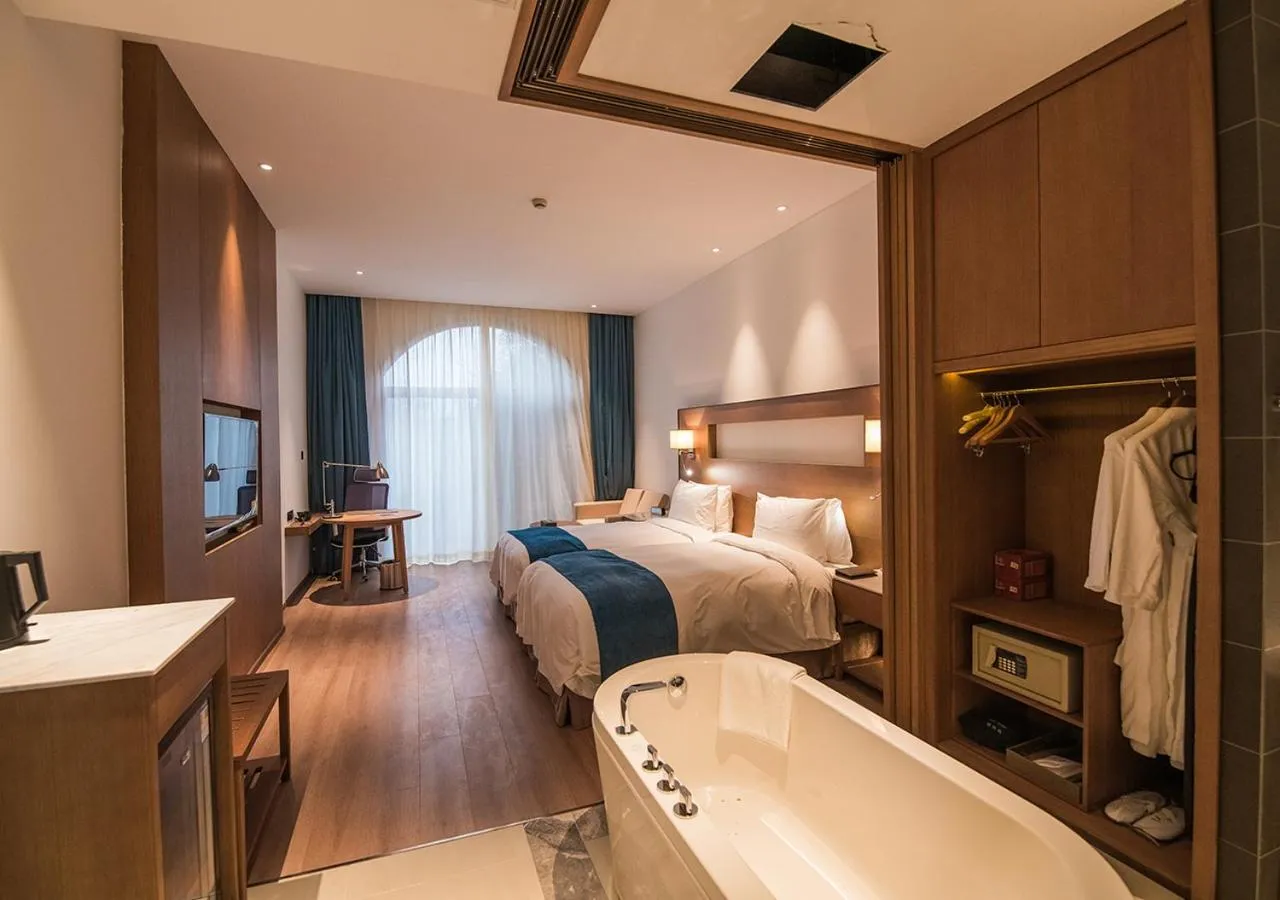 Photo of the whole room in Novotel Suzhou Tai Lake Santeh