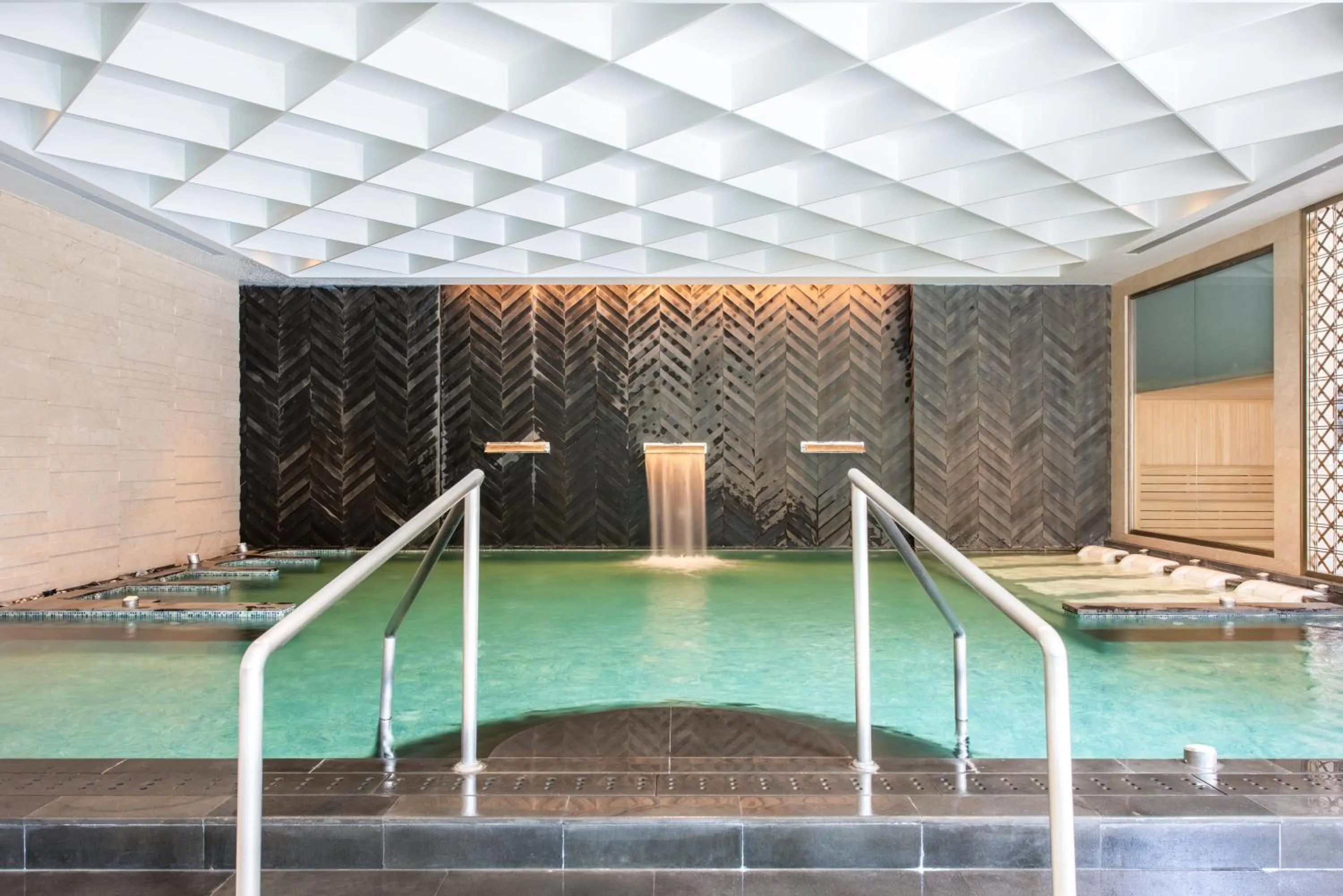 Area and facilities in Holiday Inn Resort Yichun Mingyue Mountain by IHG