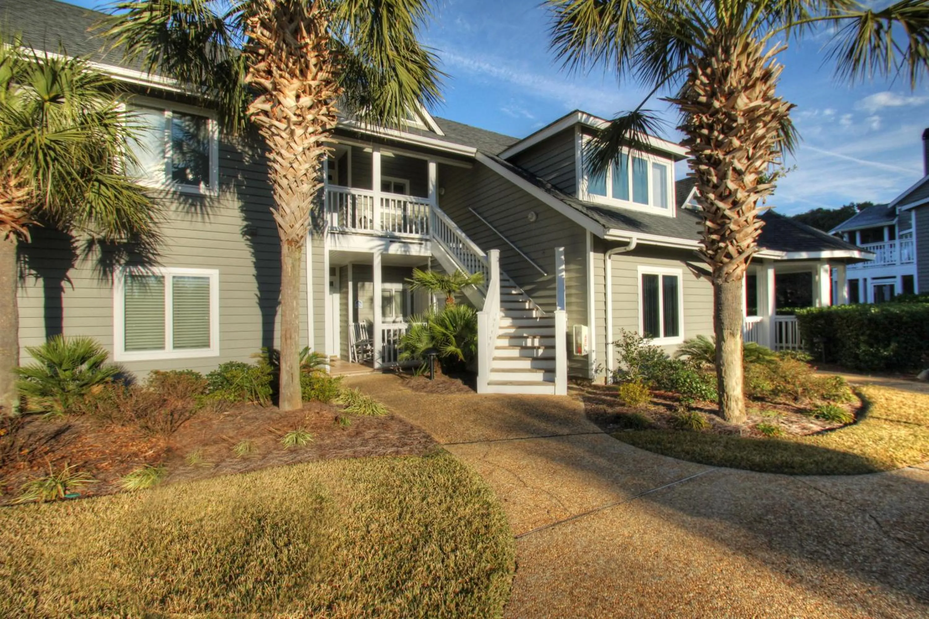 Property building in Palmetto Vacation Rentals at Kingston Plantation